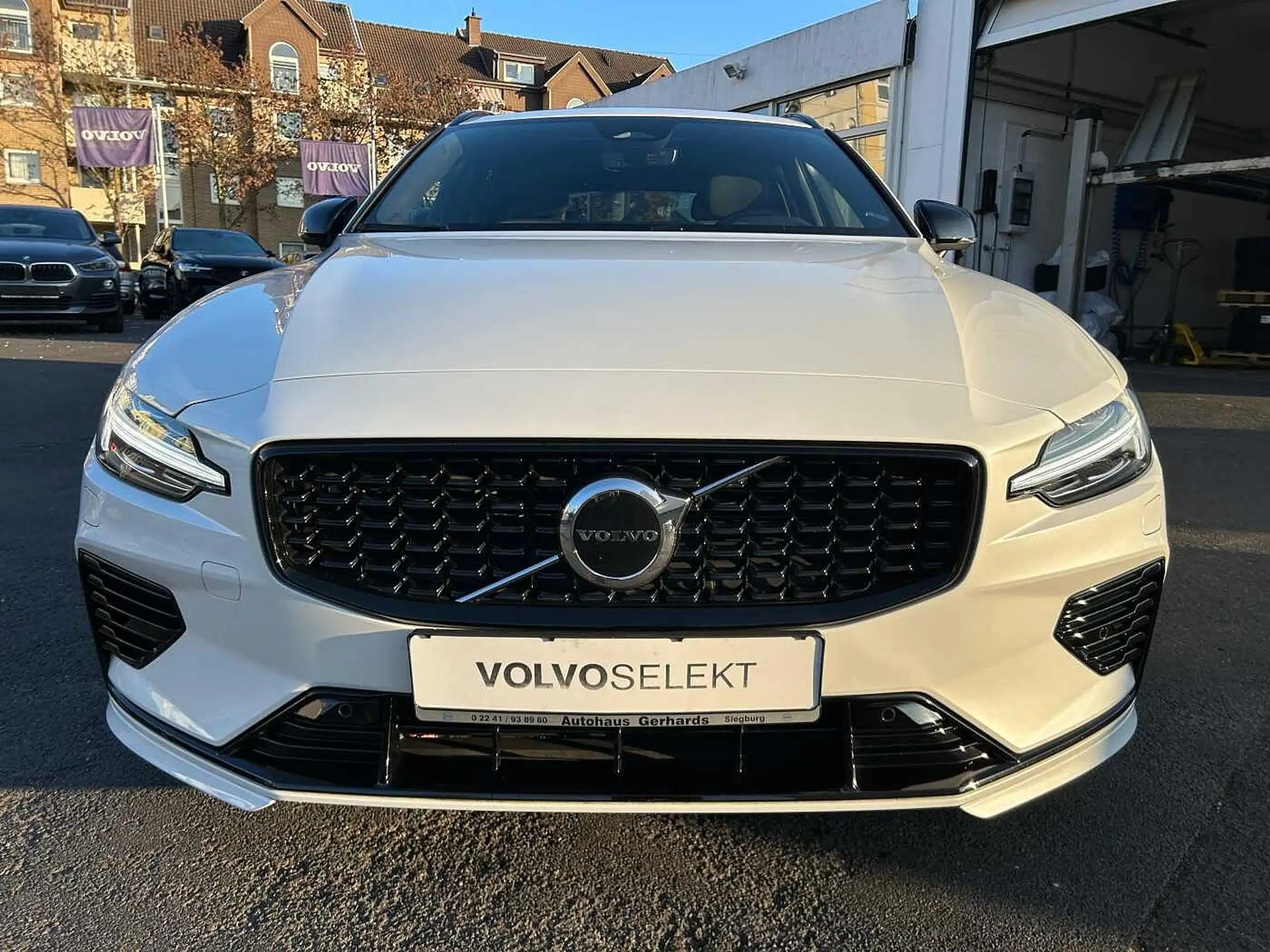 Volvo - V60