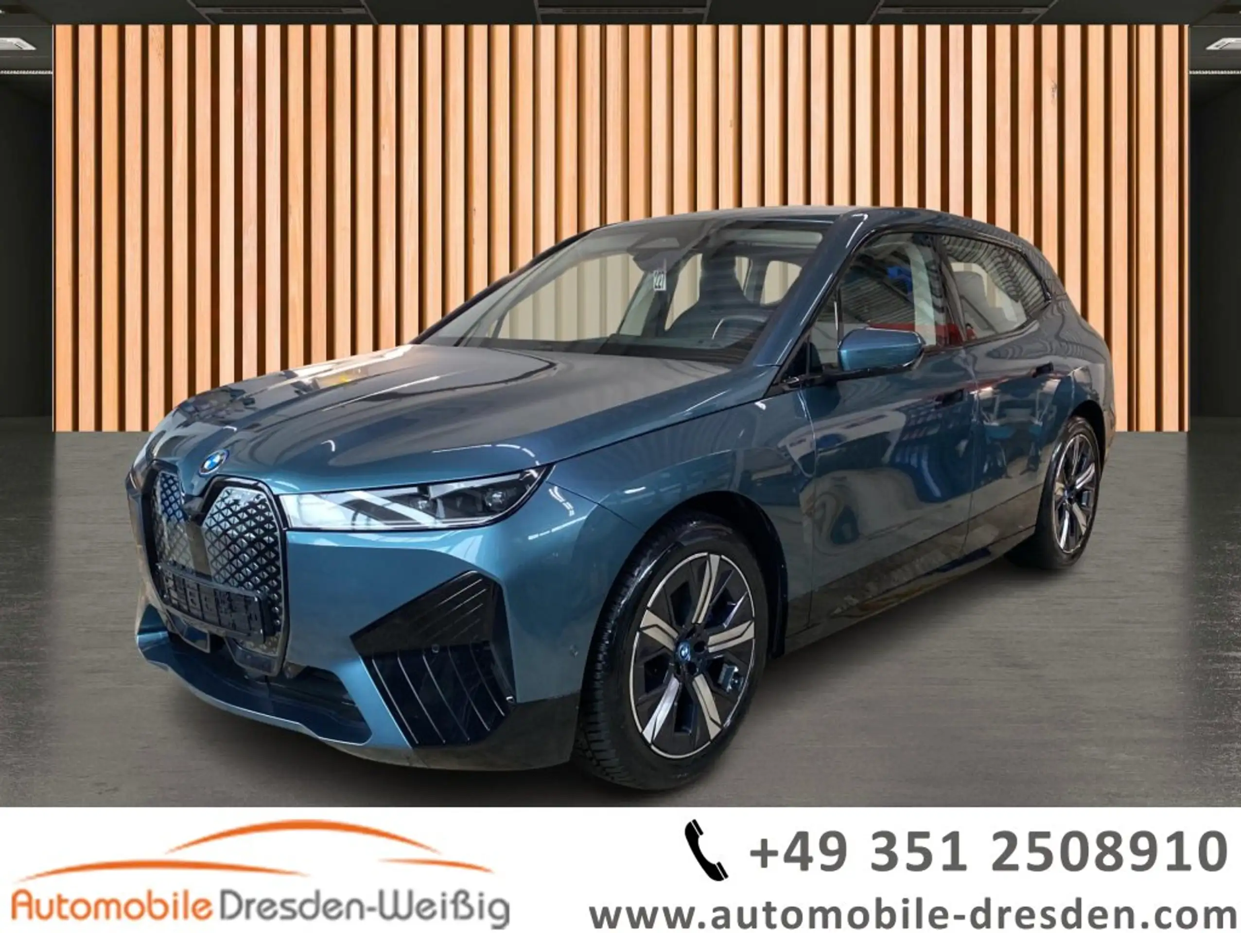 BMW iX 2023