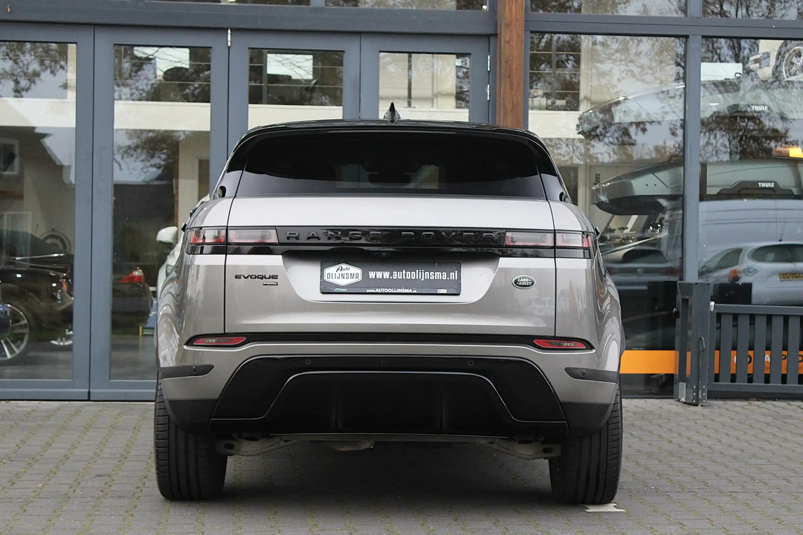 Land Rover - Range Rover Evoque