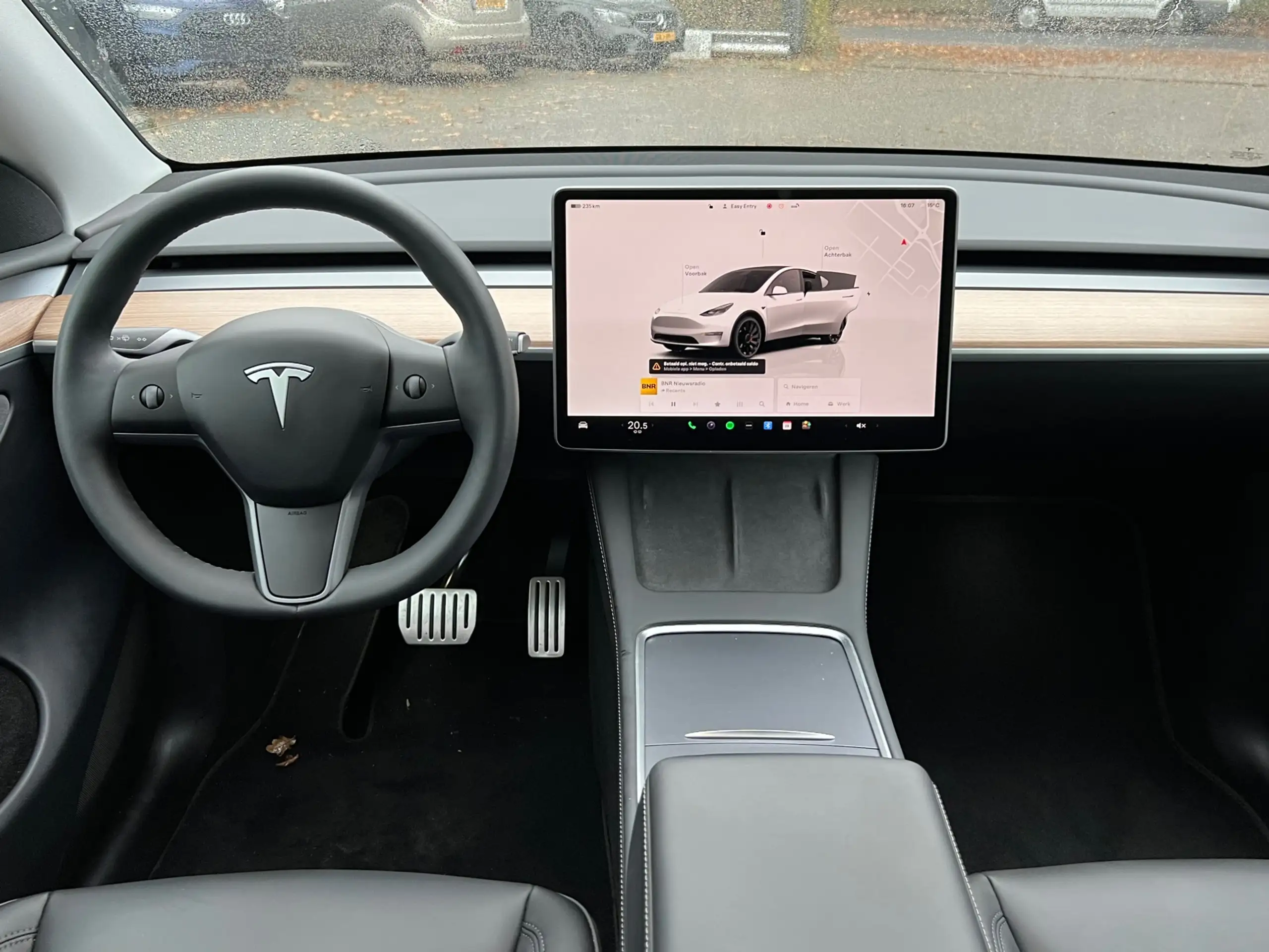 Tesla - Model Y