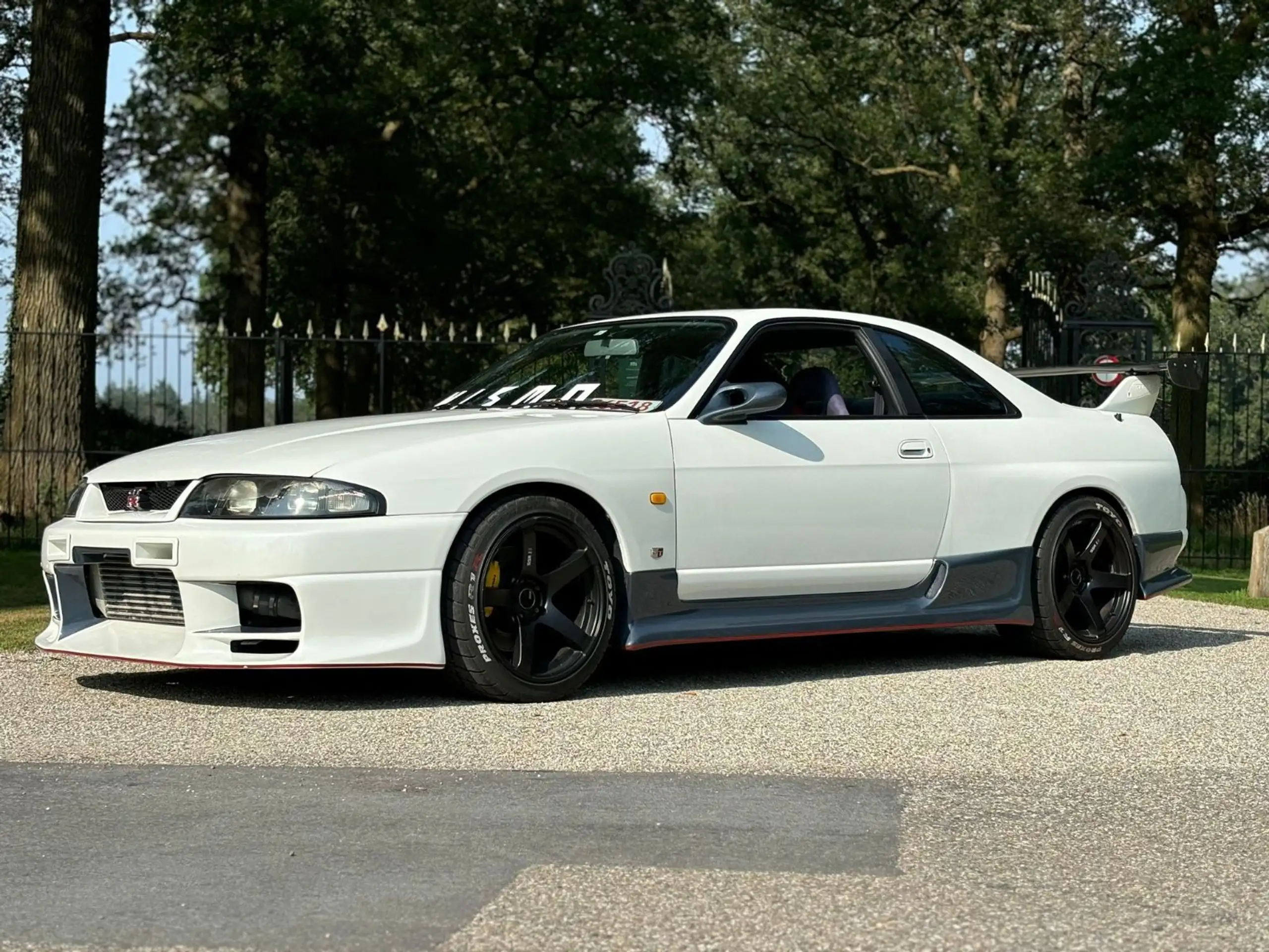 Nissan - Skyline