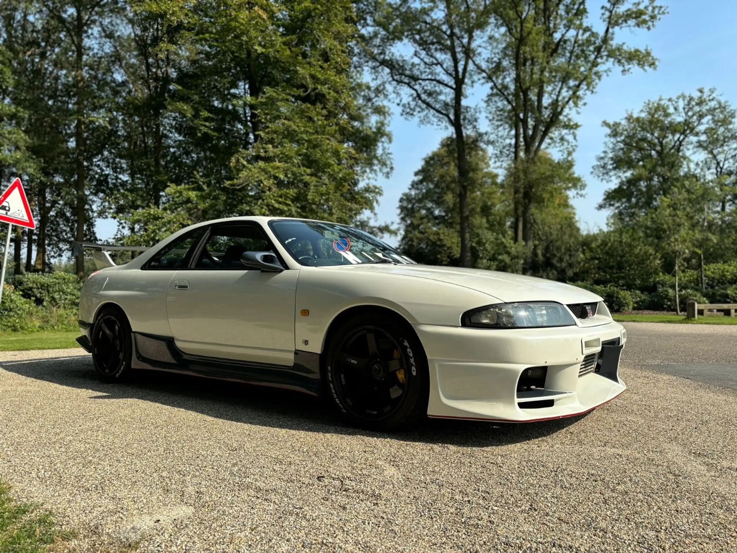 Nissan - Skyline