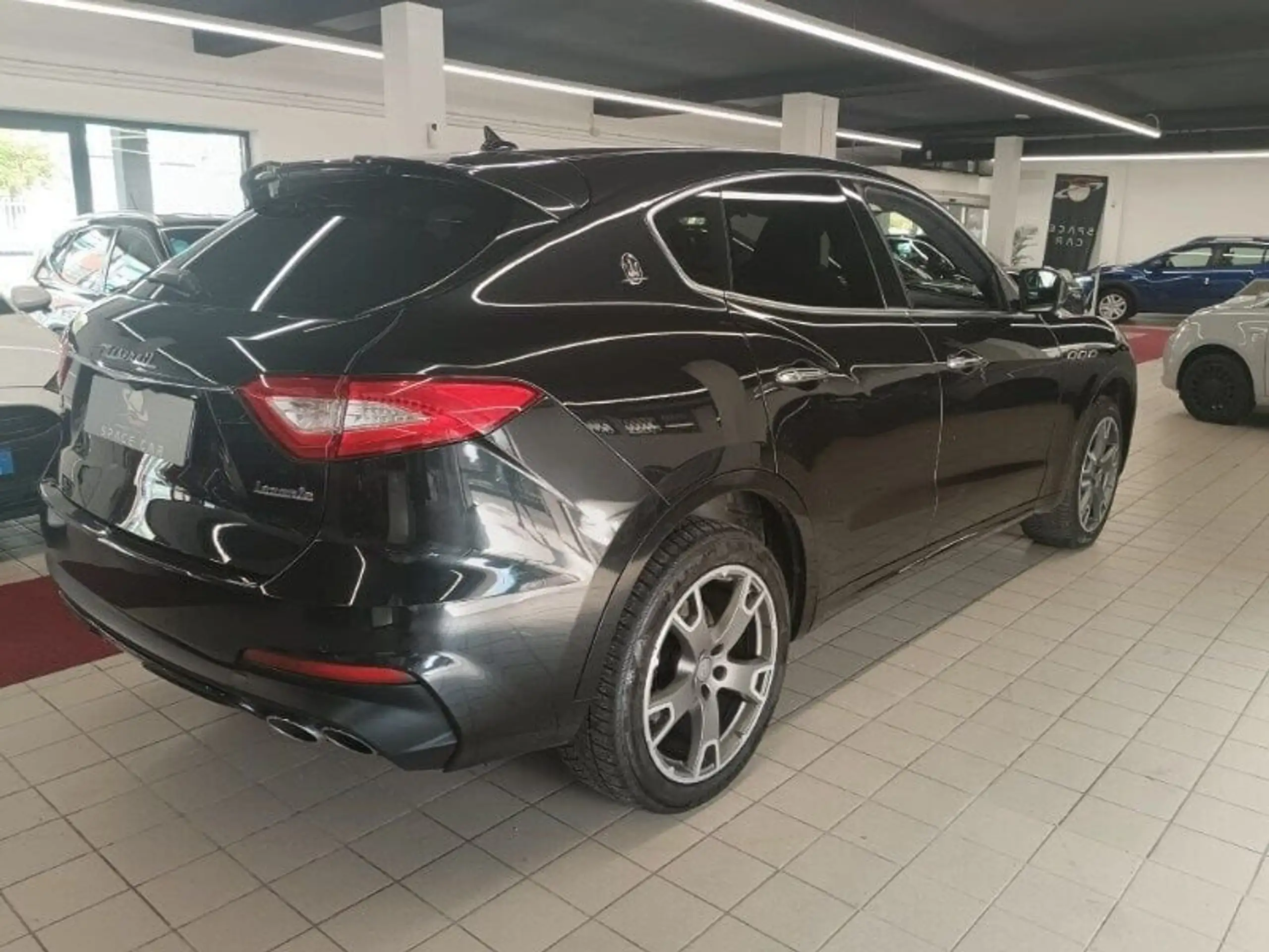 Maserati - Levante