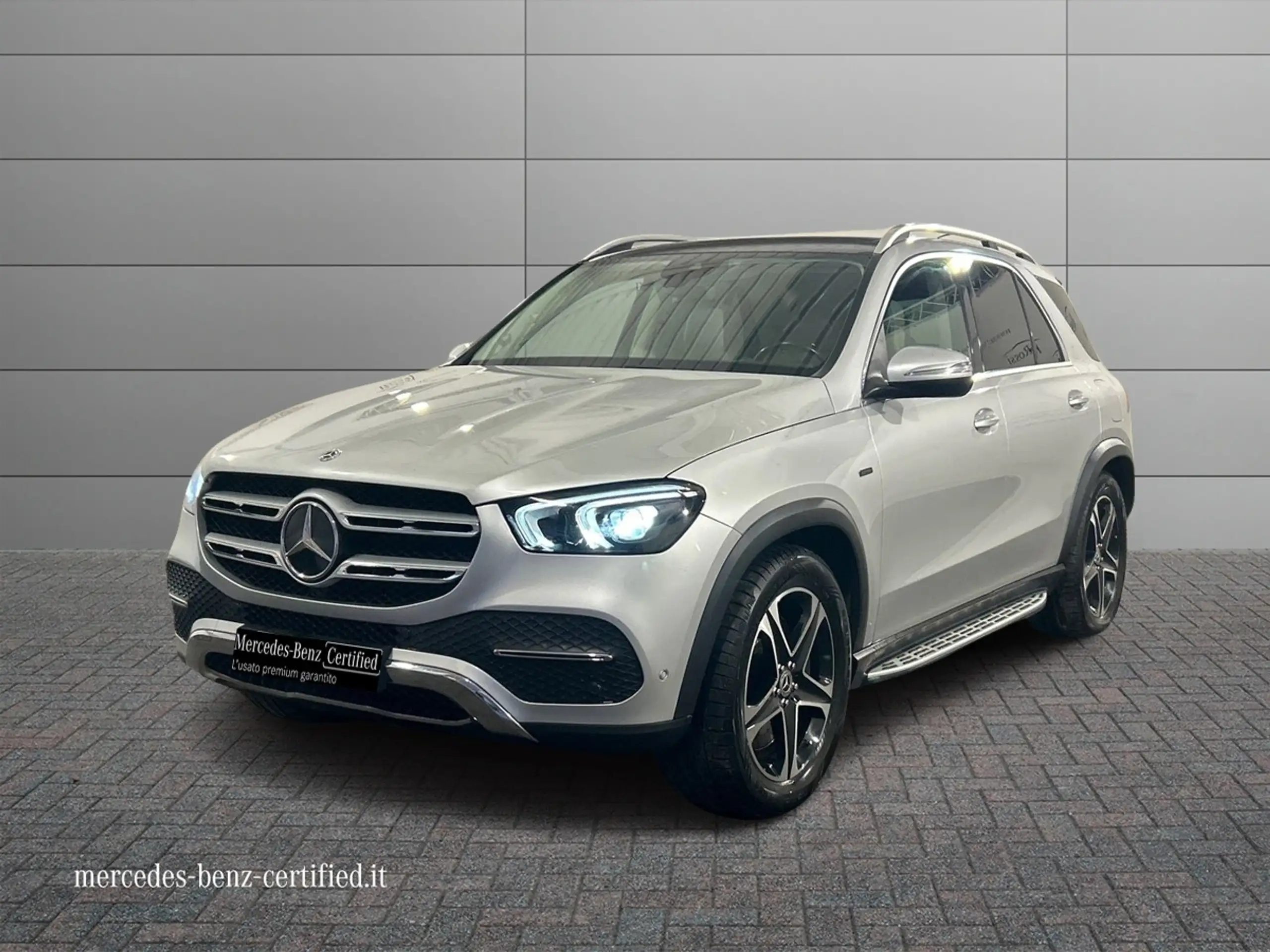 Mercedes-Benz - GLE 350