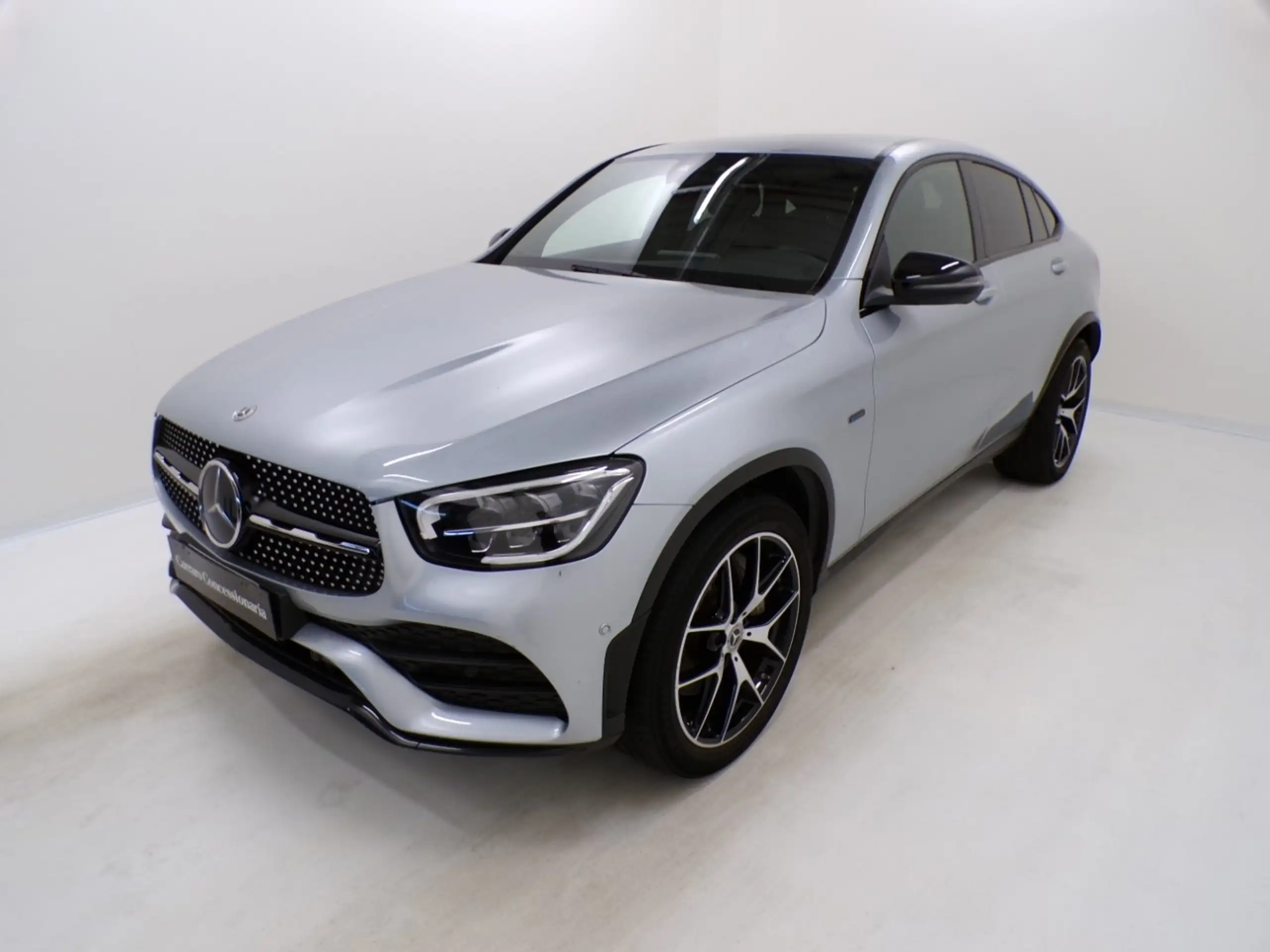 Mercedes-Benz GLC 300 2021