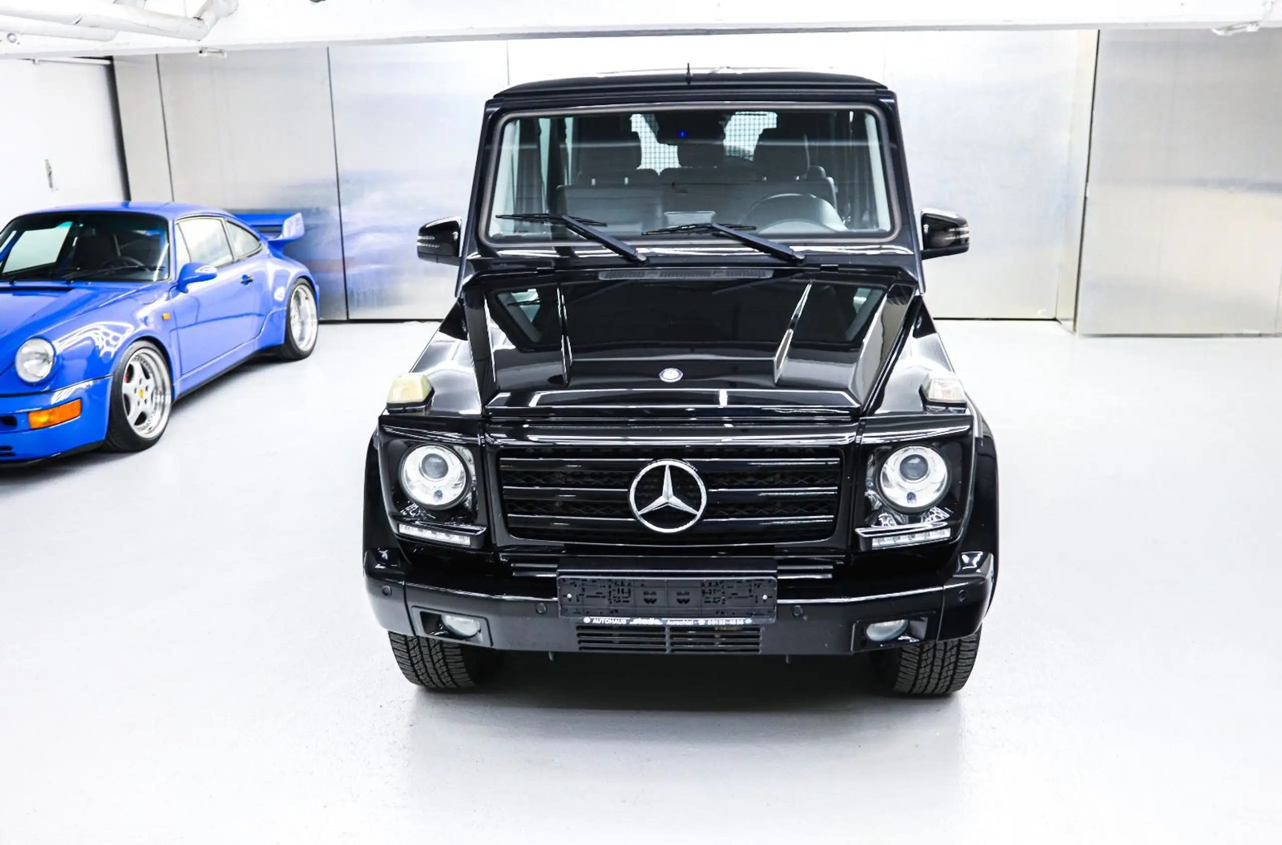 Mercedes-Benz - G 350