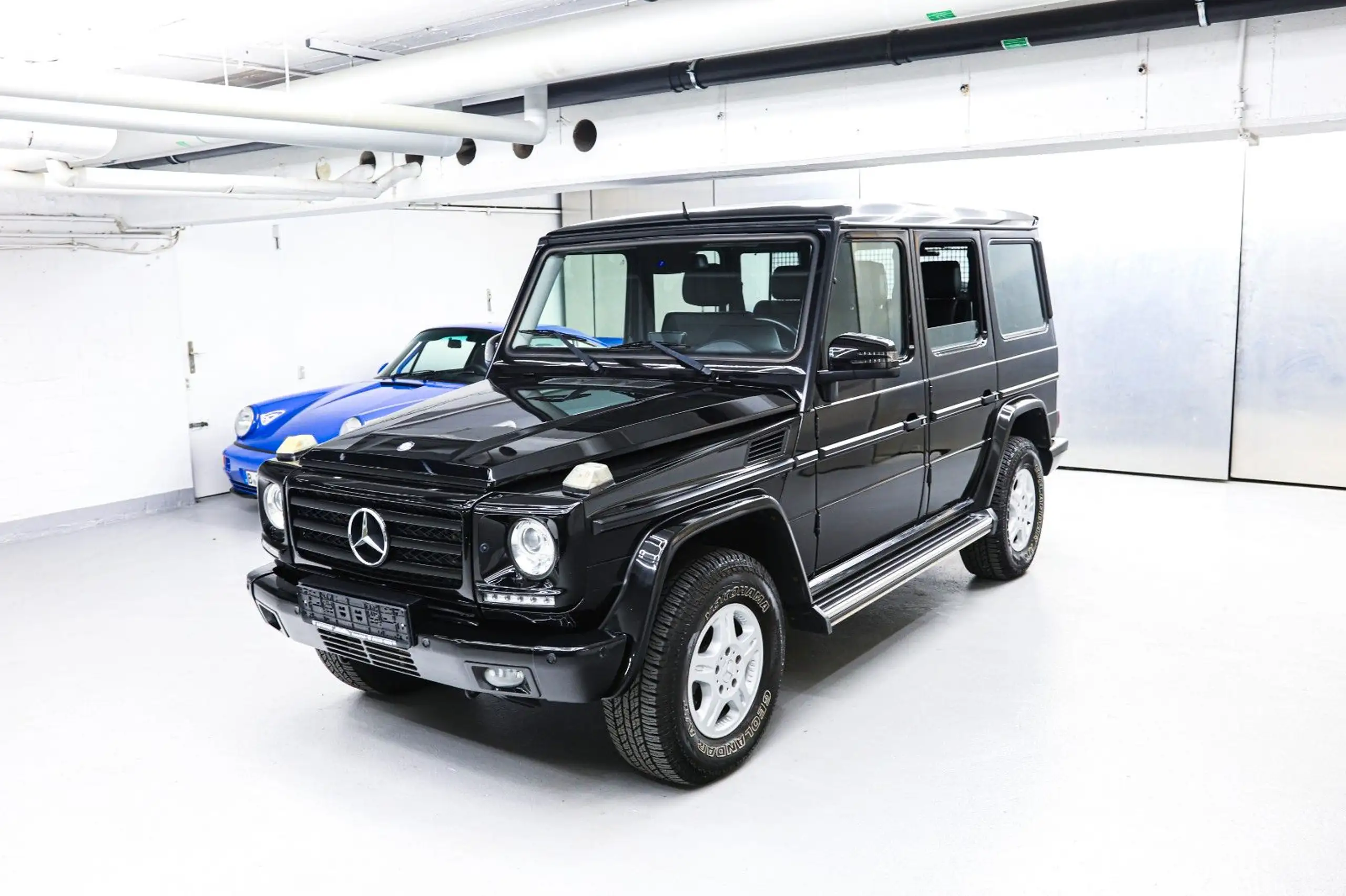 Mercedes-Benz - G 350