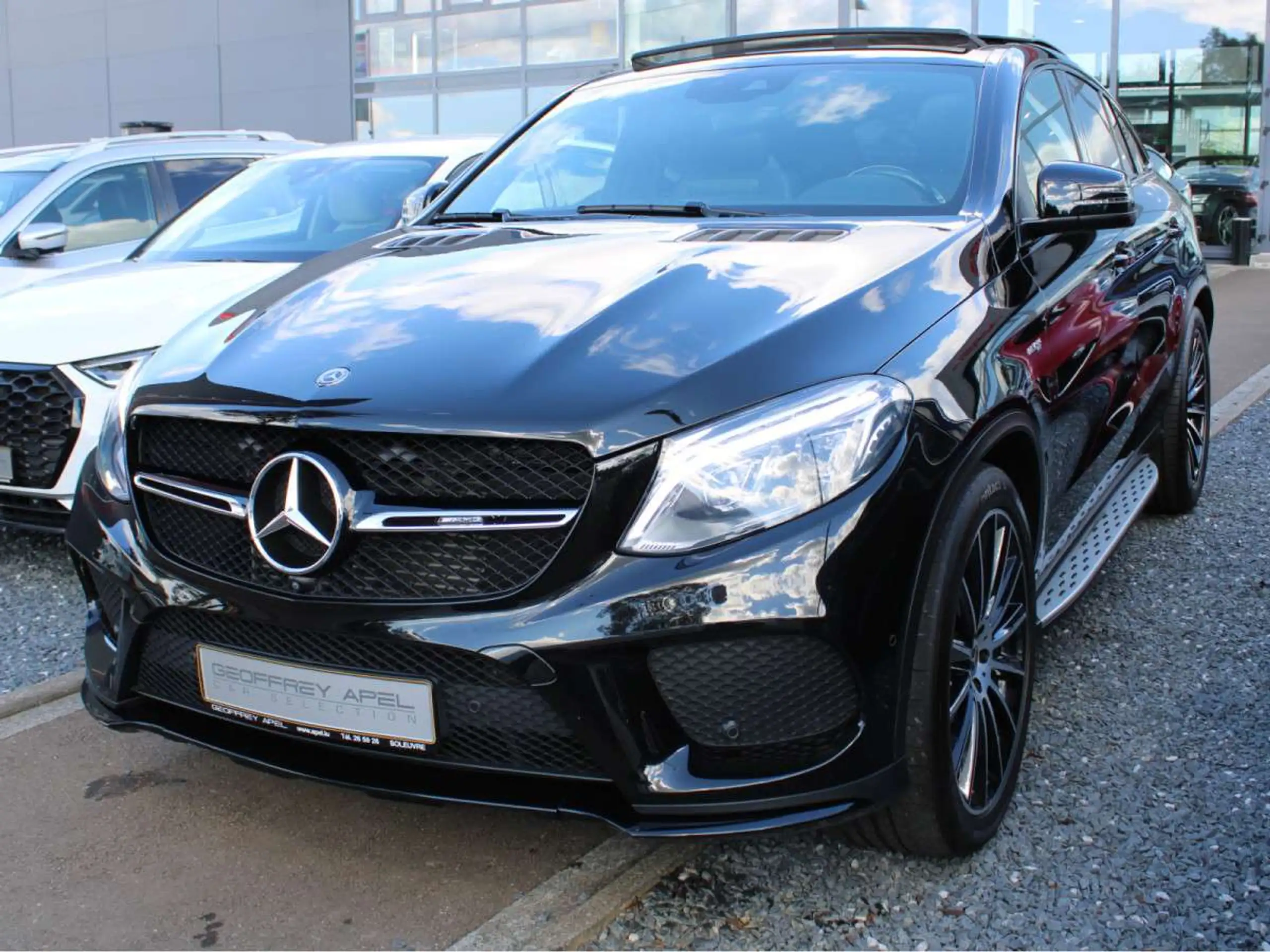 Mercedes-Benz - GLE 350