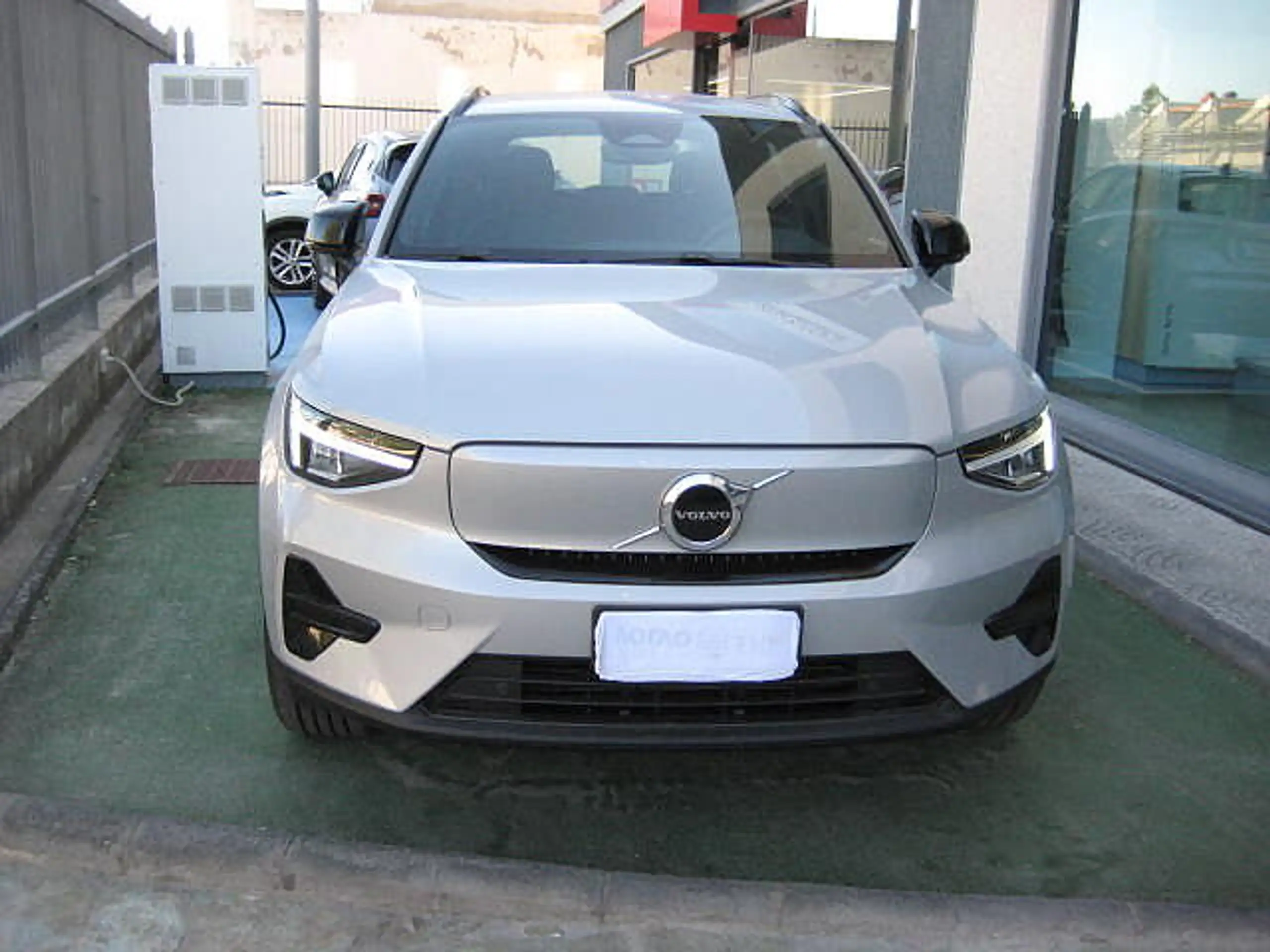 Volvo XC40 2024