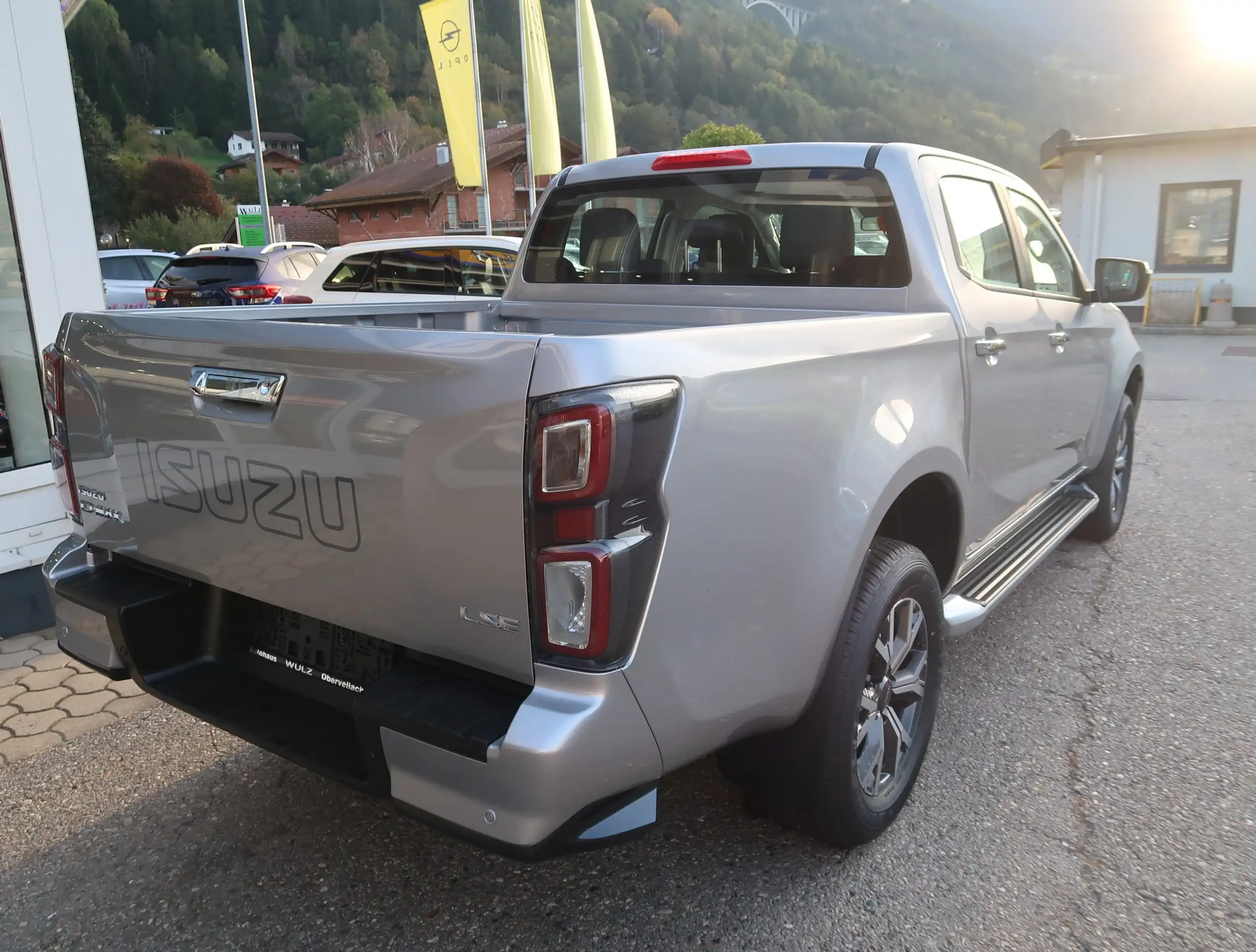 Isuzu - D-Max