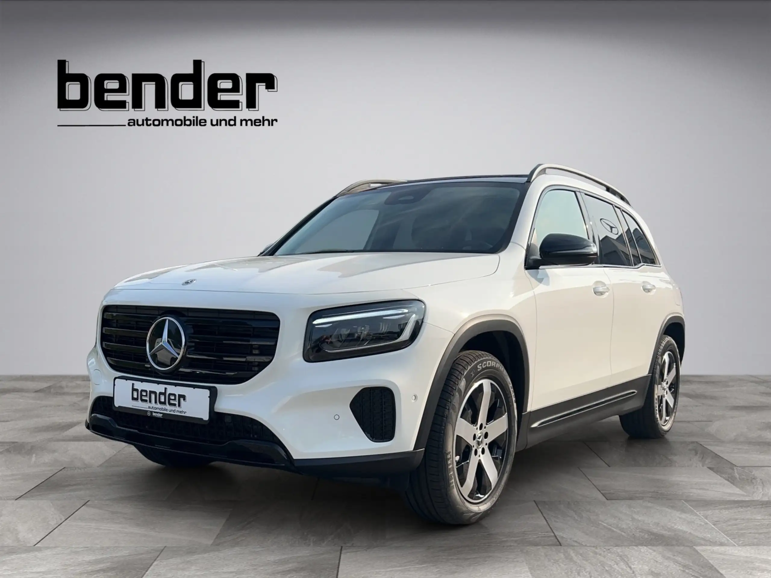 Mercedes-Benz GLB 200 2024