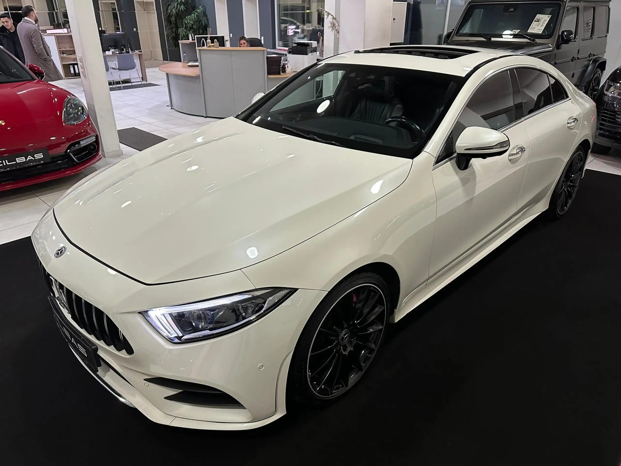 Mercedes-Benz - CLS 400