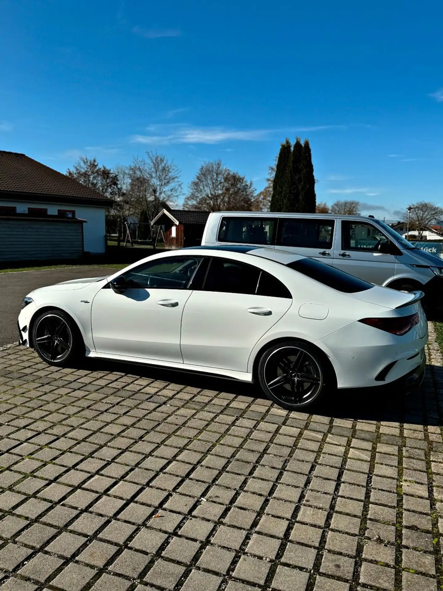 Mercedes-Benz - CLA 45 AMG