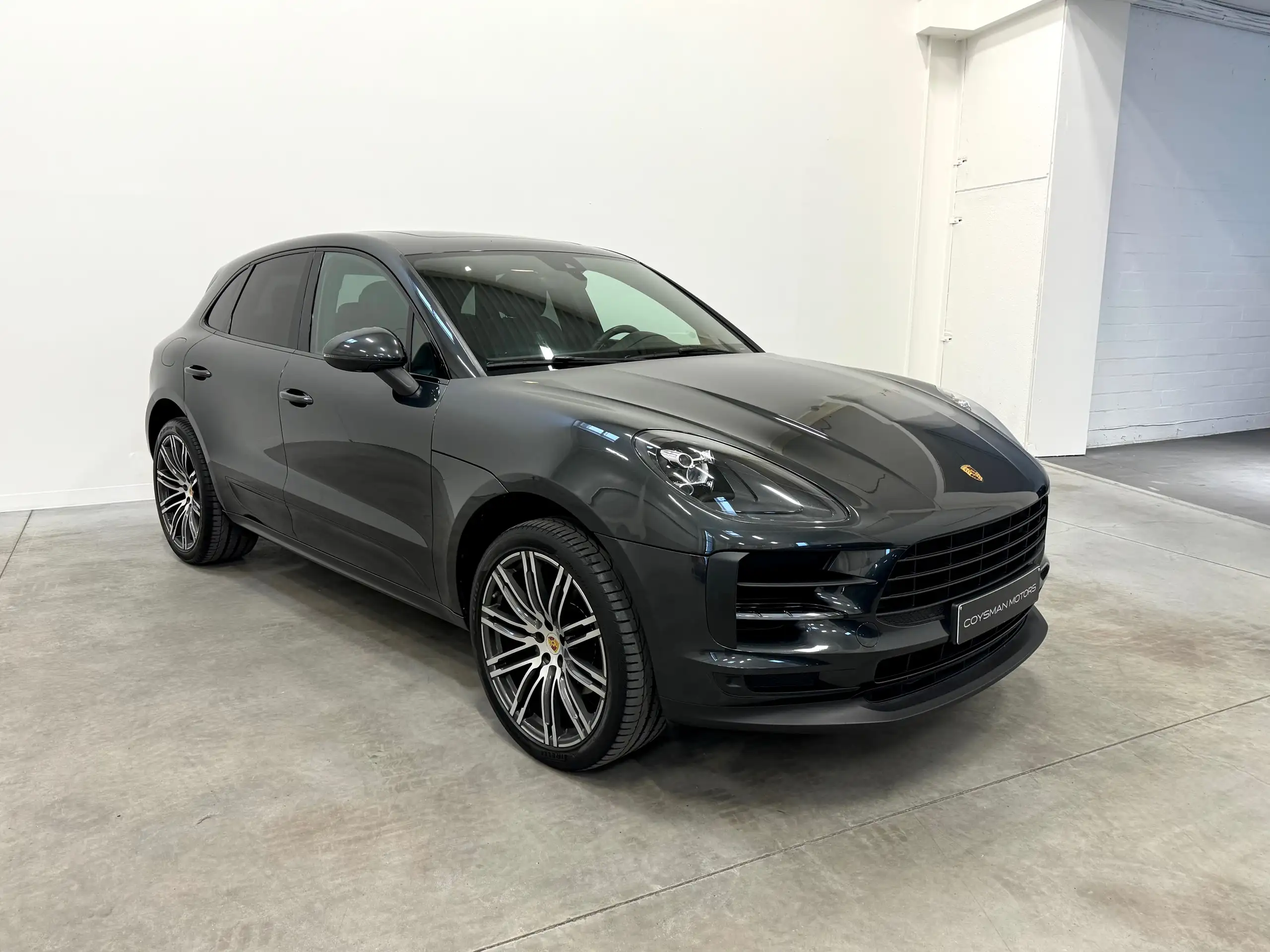 Porsche - Macan