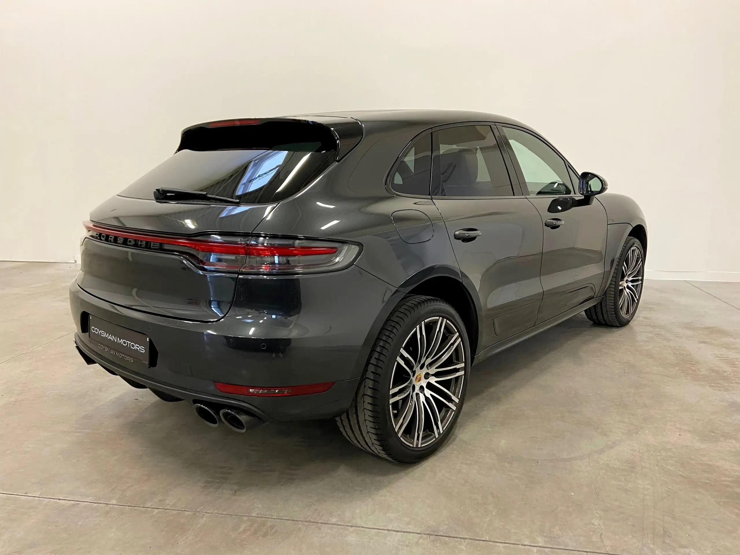 Porsche - Macan