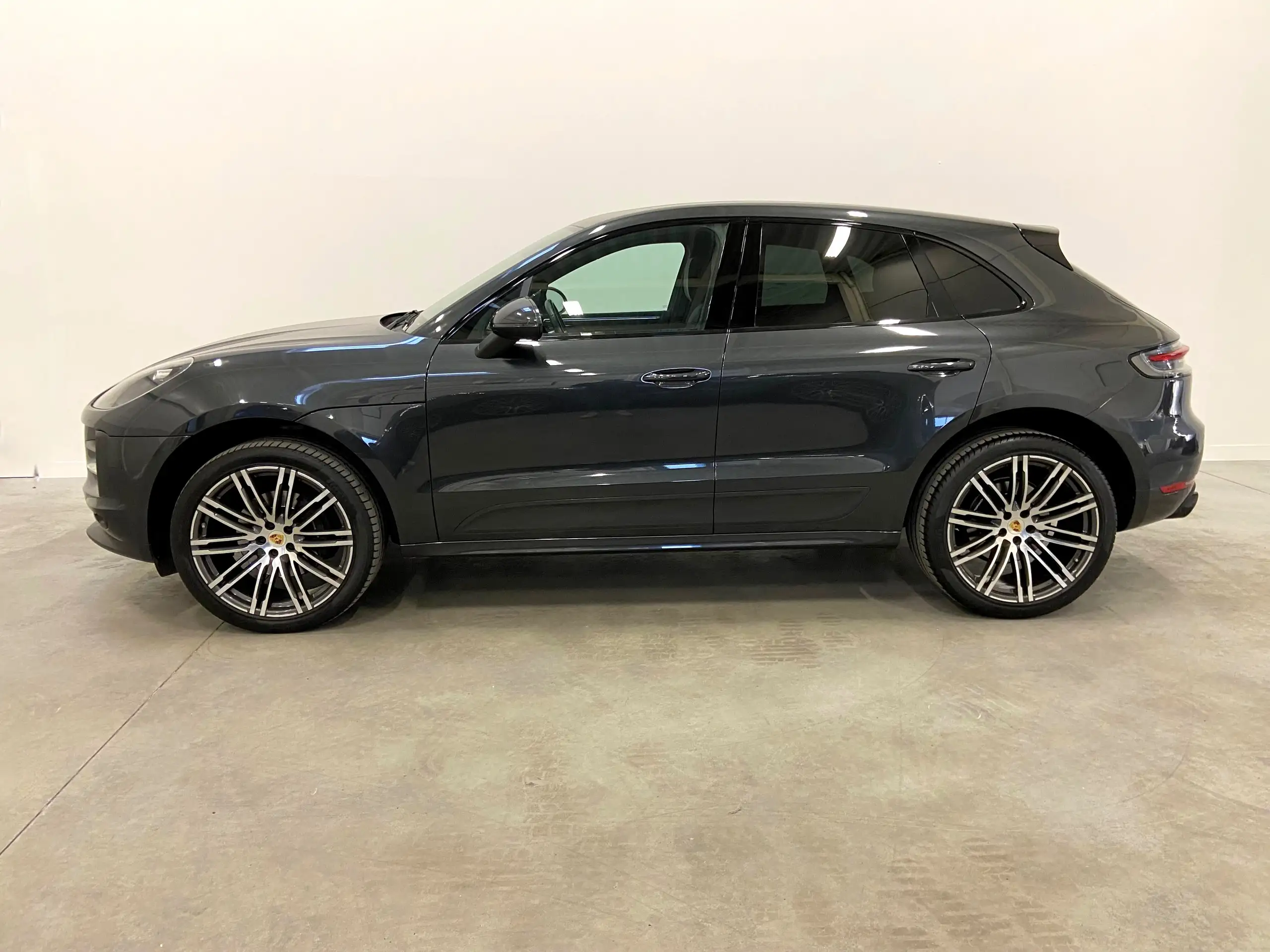 Porsche - Macan