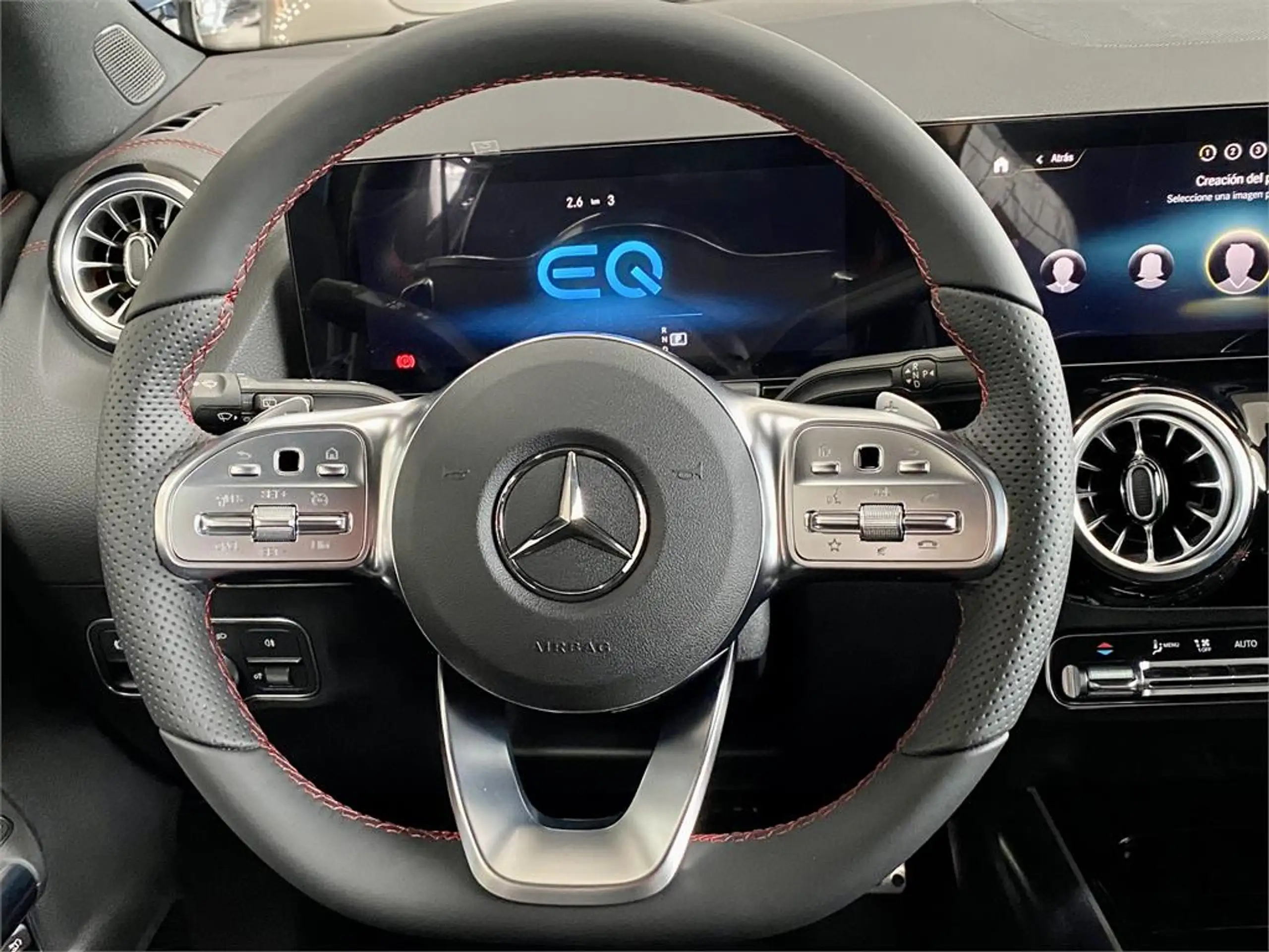 Mercedes-Benz - EQA