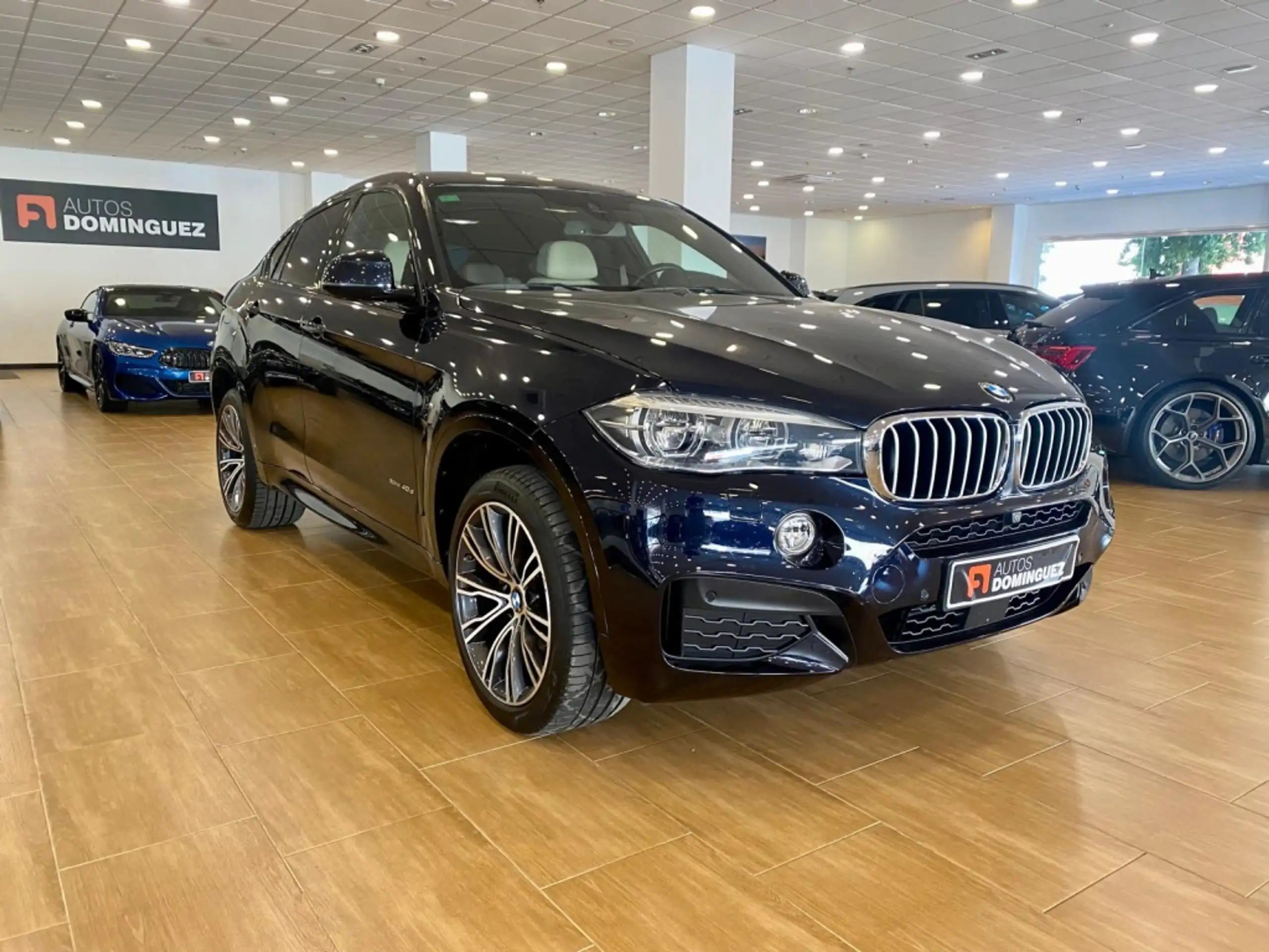 BMW - X6