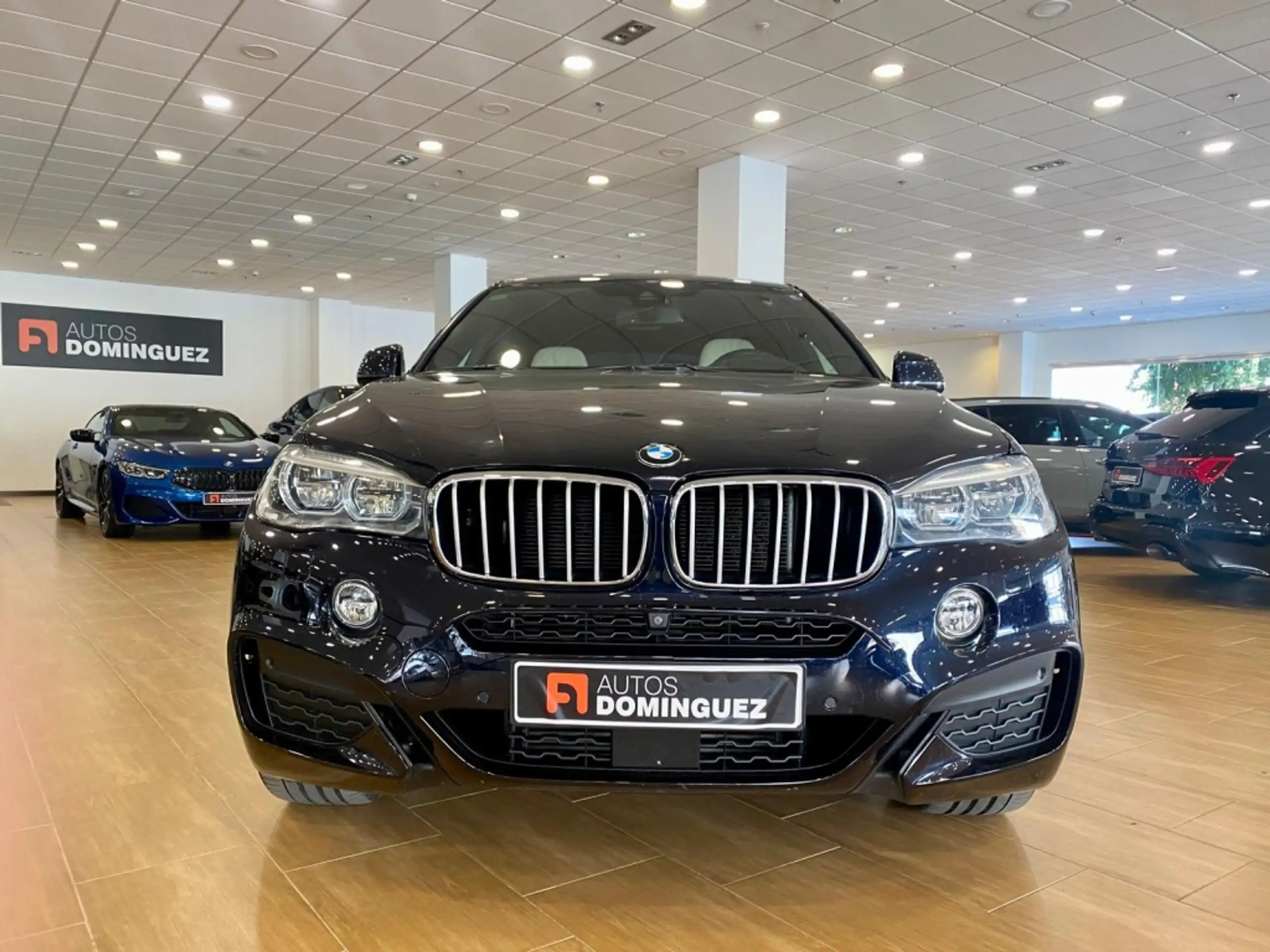 BMW - X6