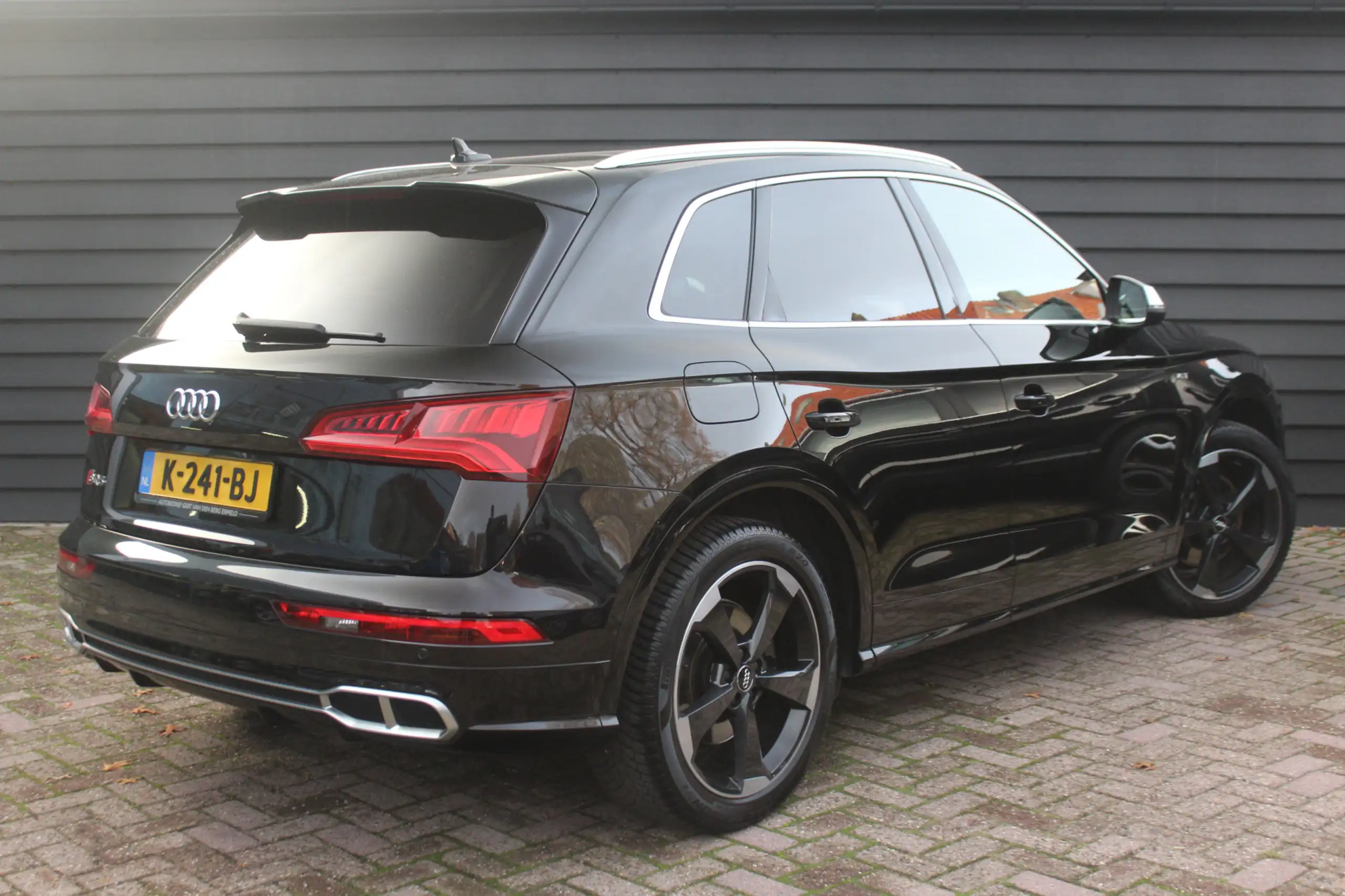 Audi - Q5