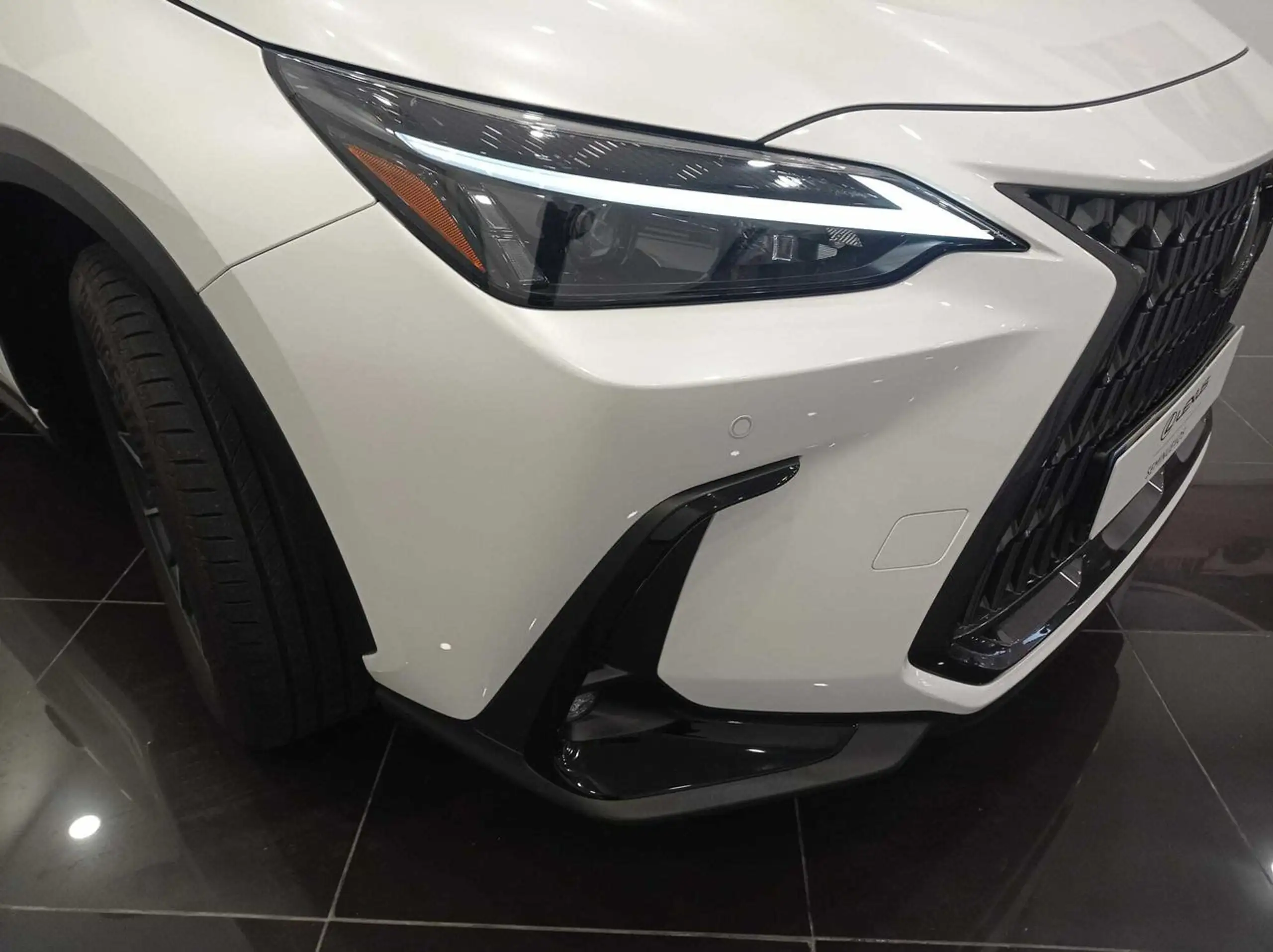 Lexus - NX 350h