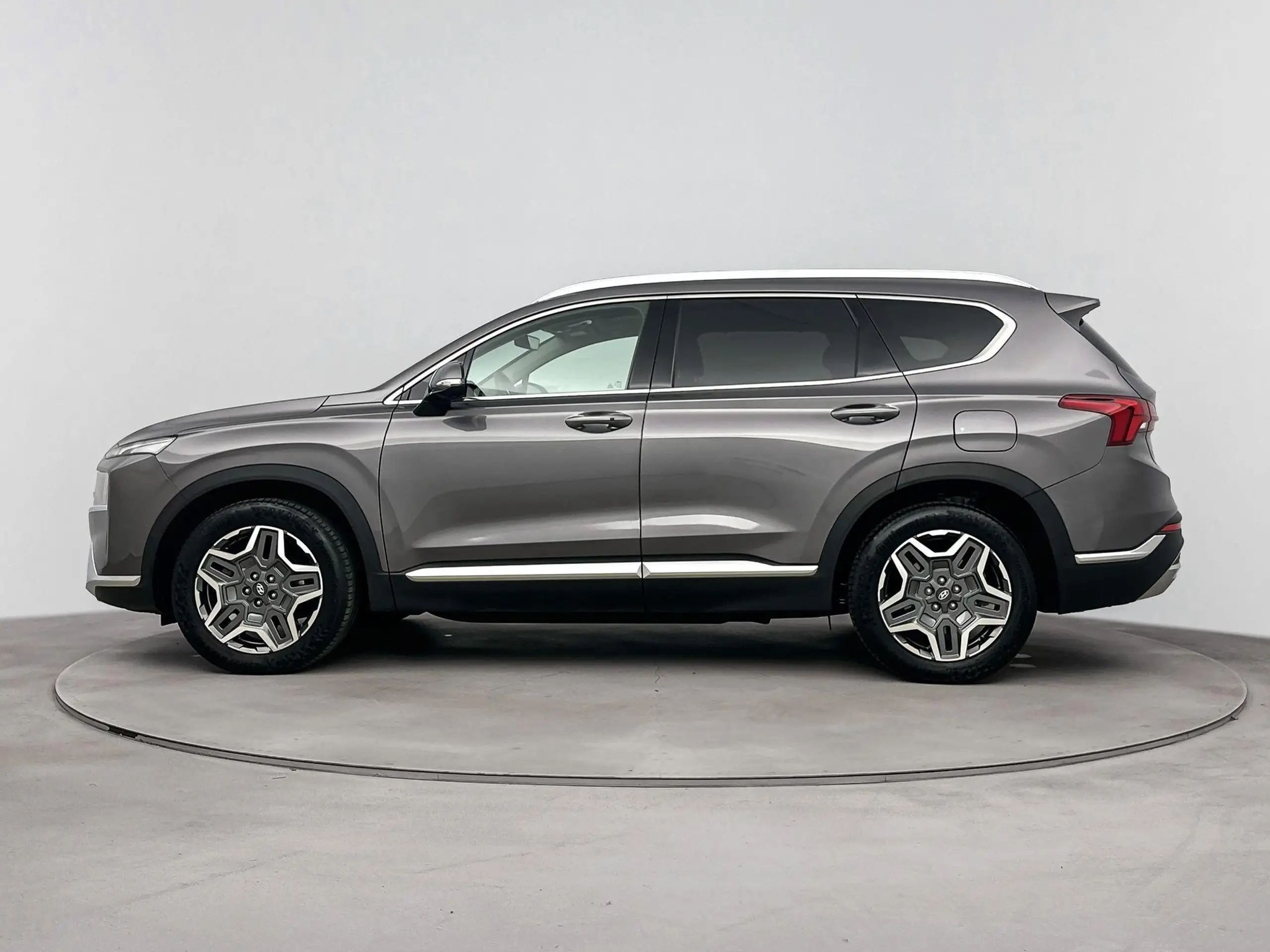 Hyundai - SANTA FE