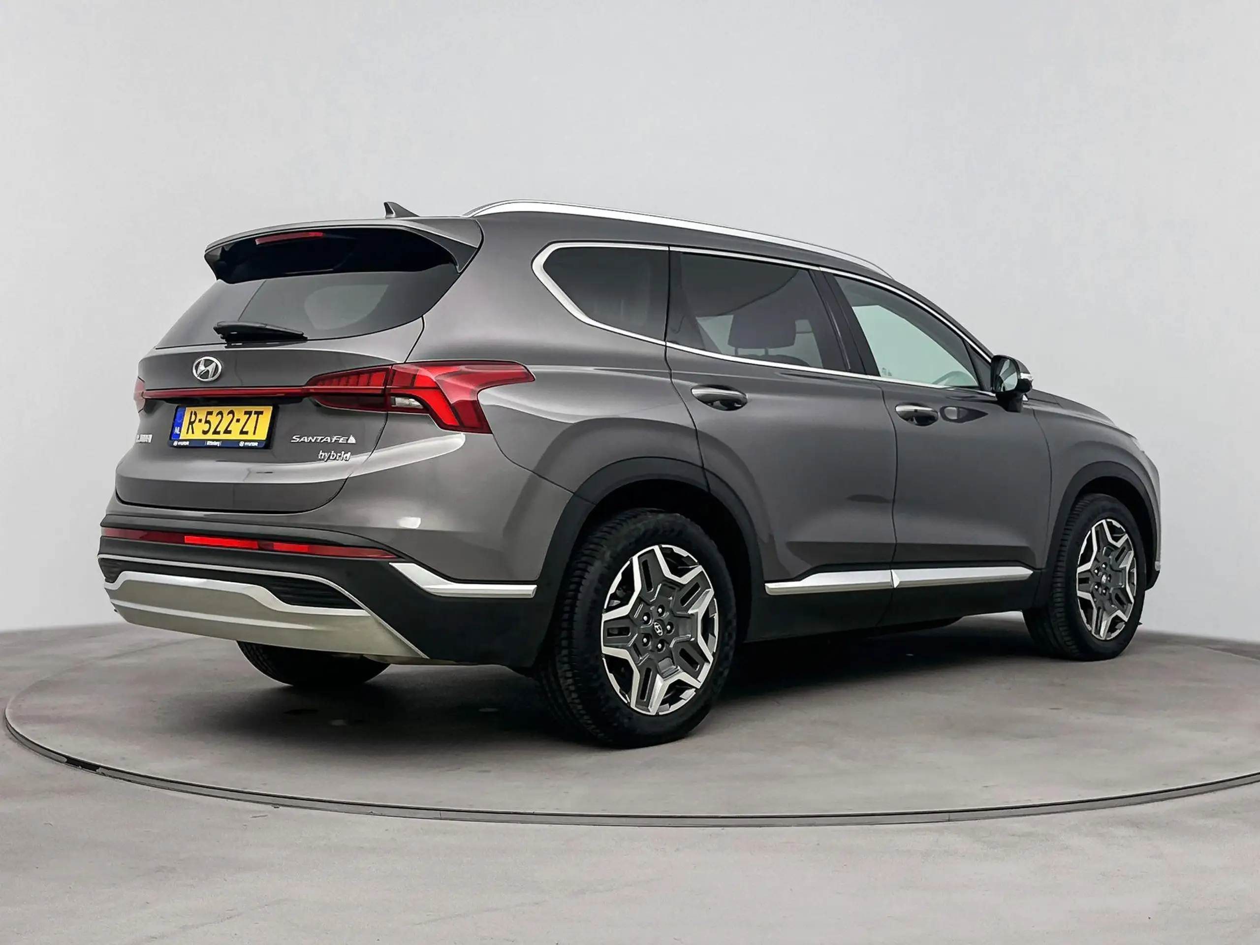 Hyundai - SANTA FE