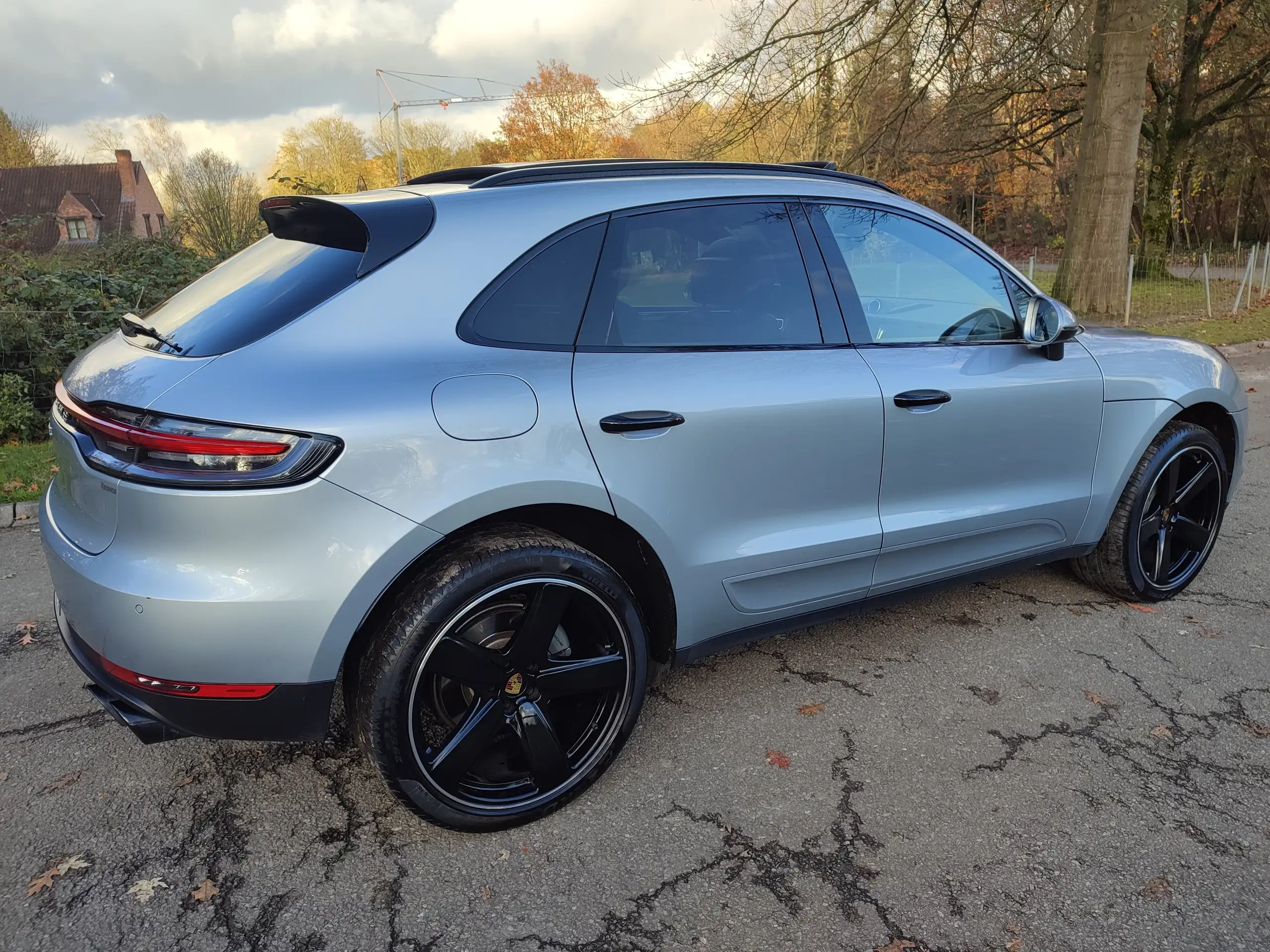 Porsche - Macan