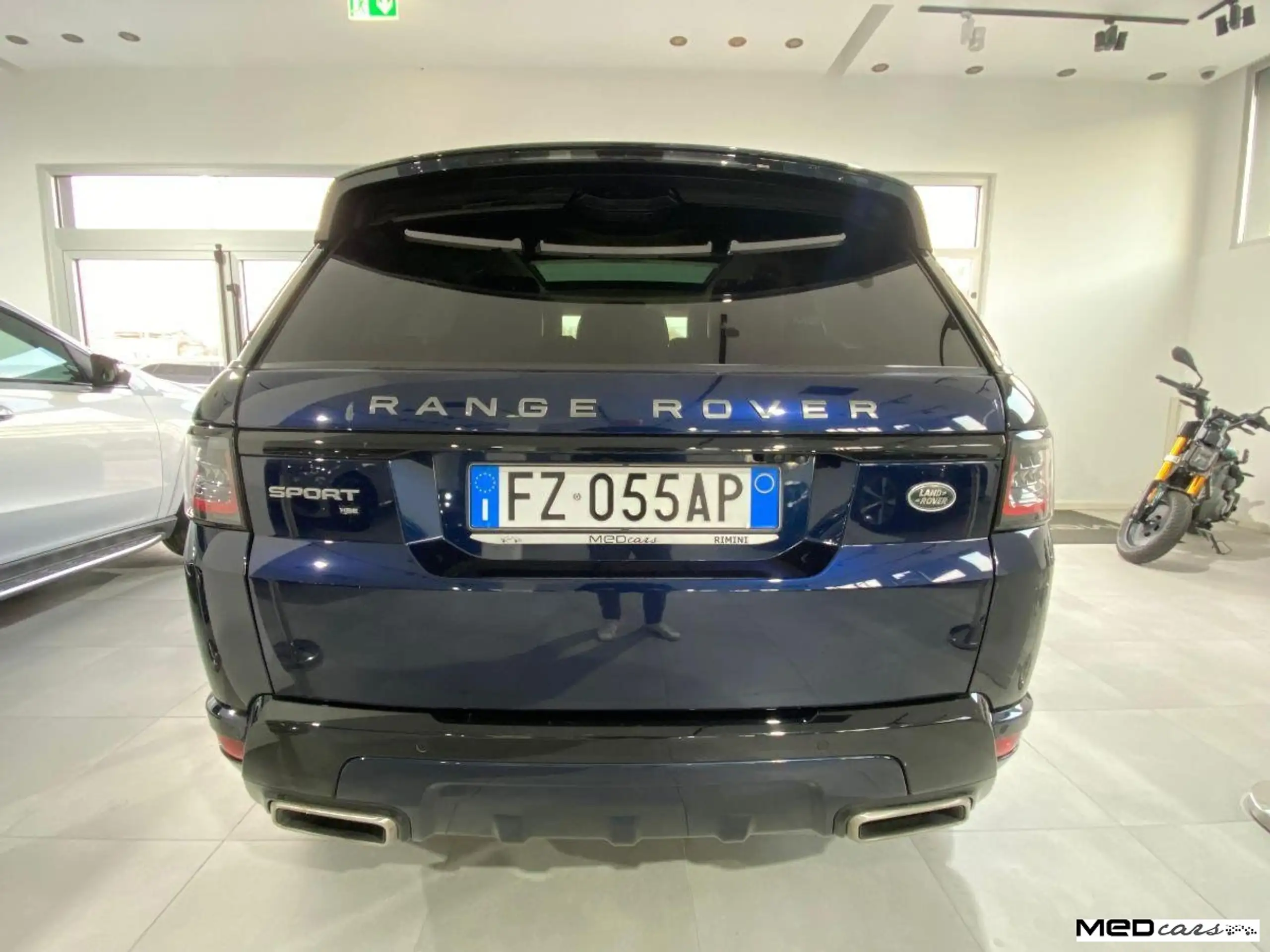 Land Rover - Range Rover Sport