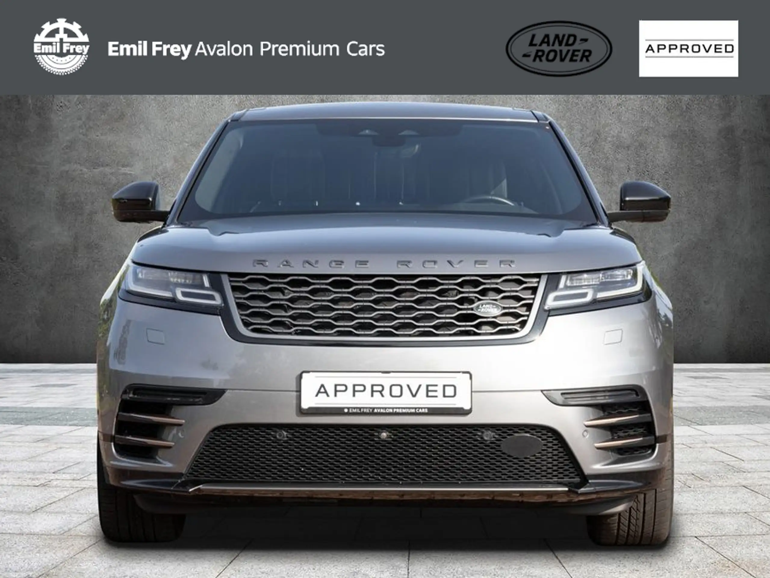 Land Rover - Range Rover Velar