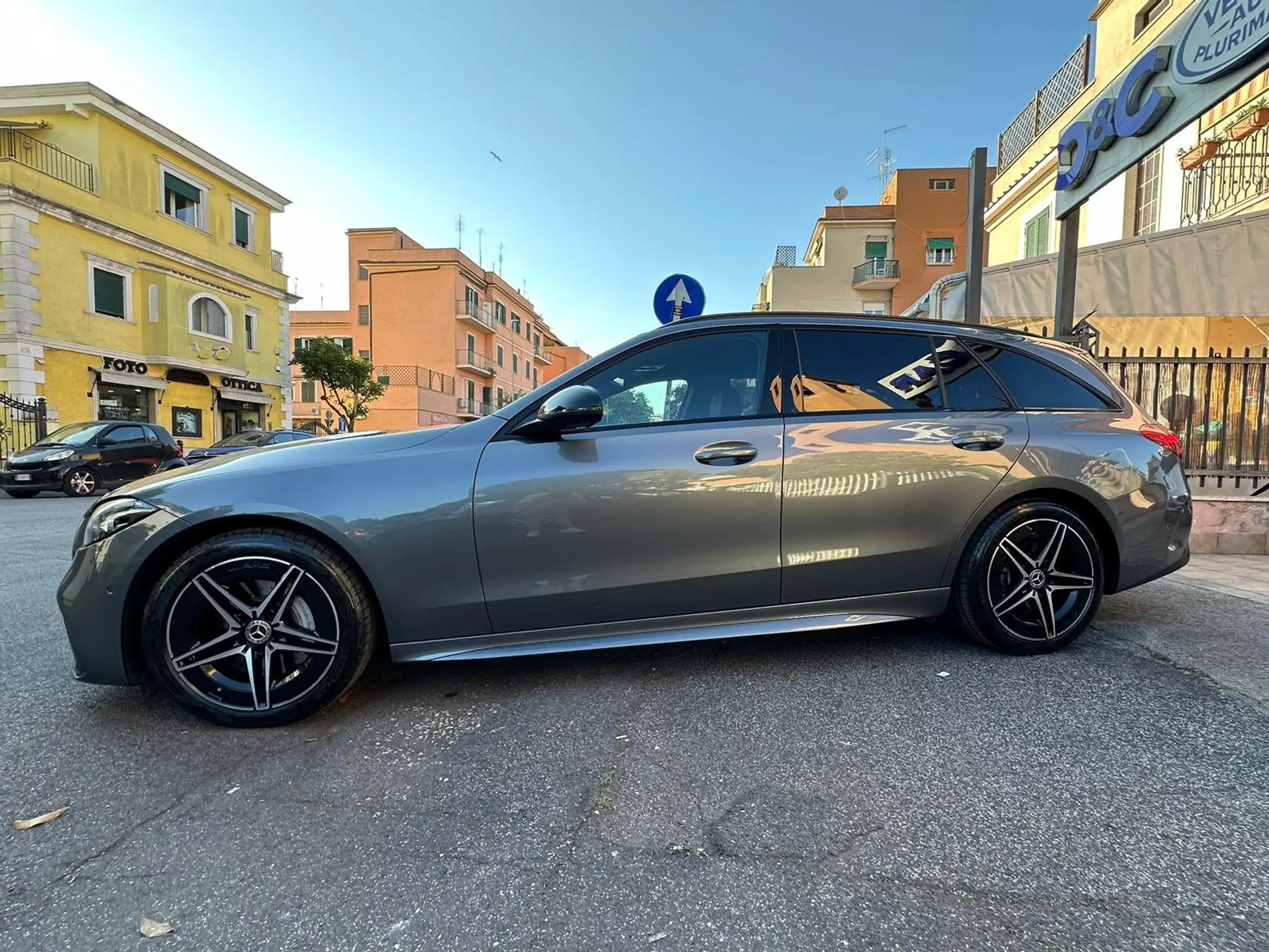 Mercedes-Benz - C 220