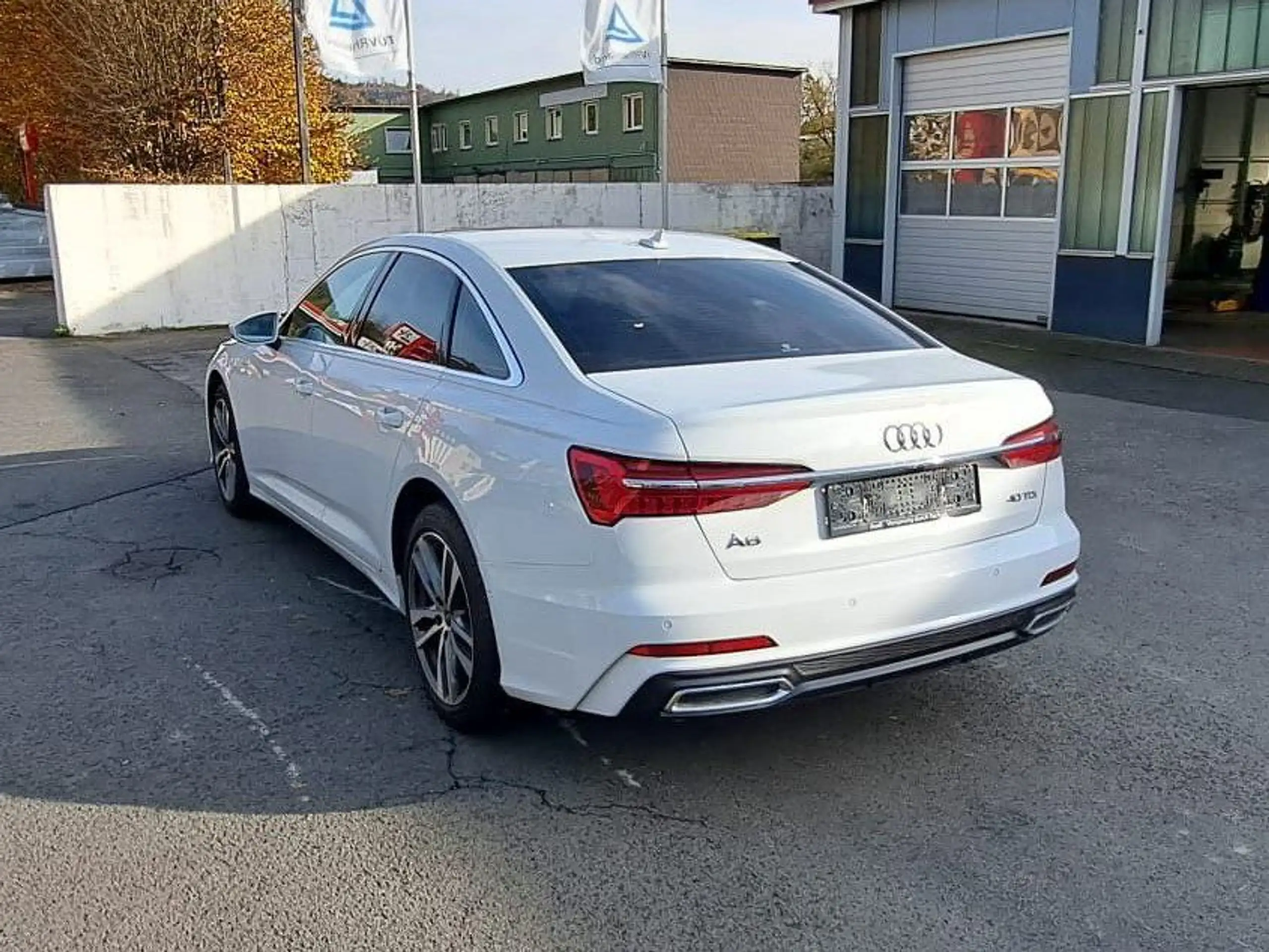 Audi - A6