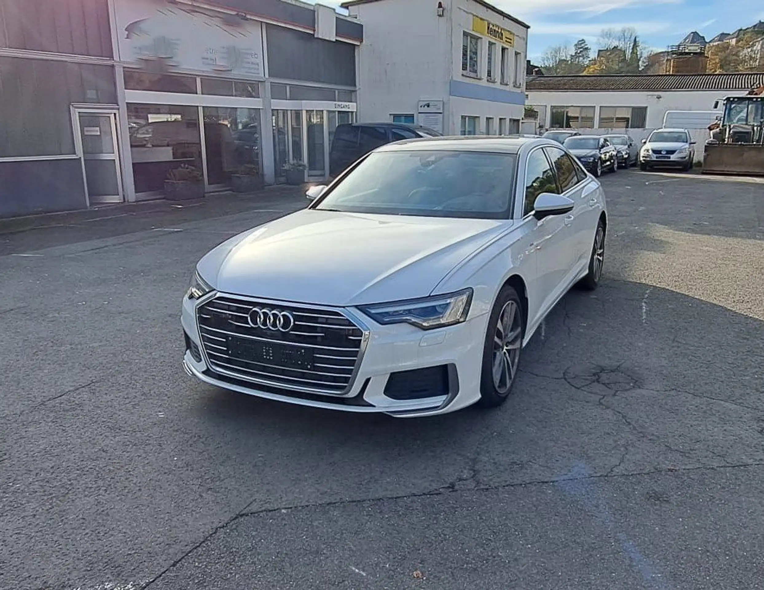 Audi - A6