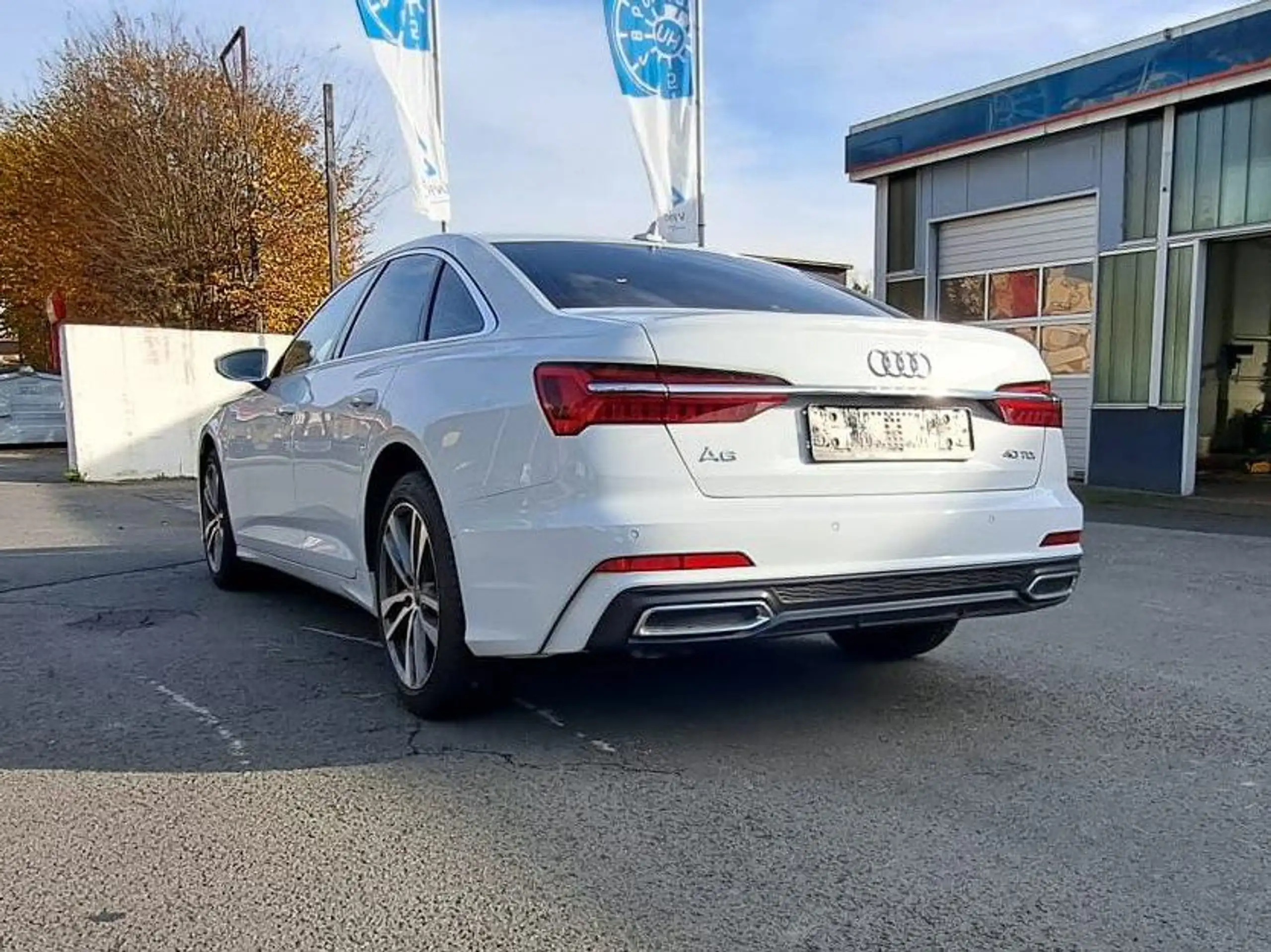 Audi - A6