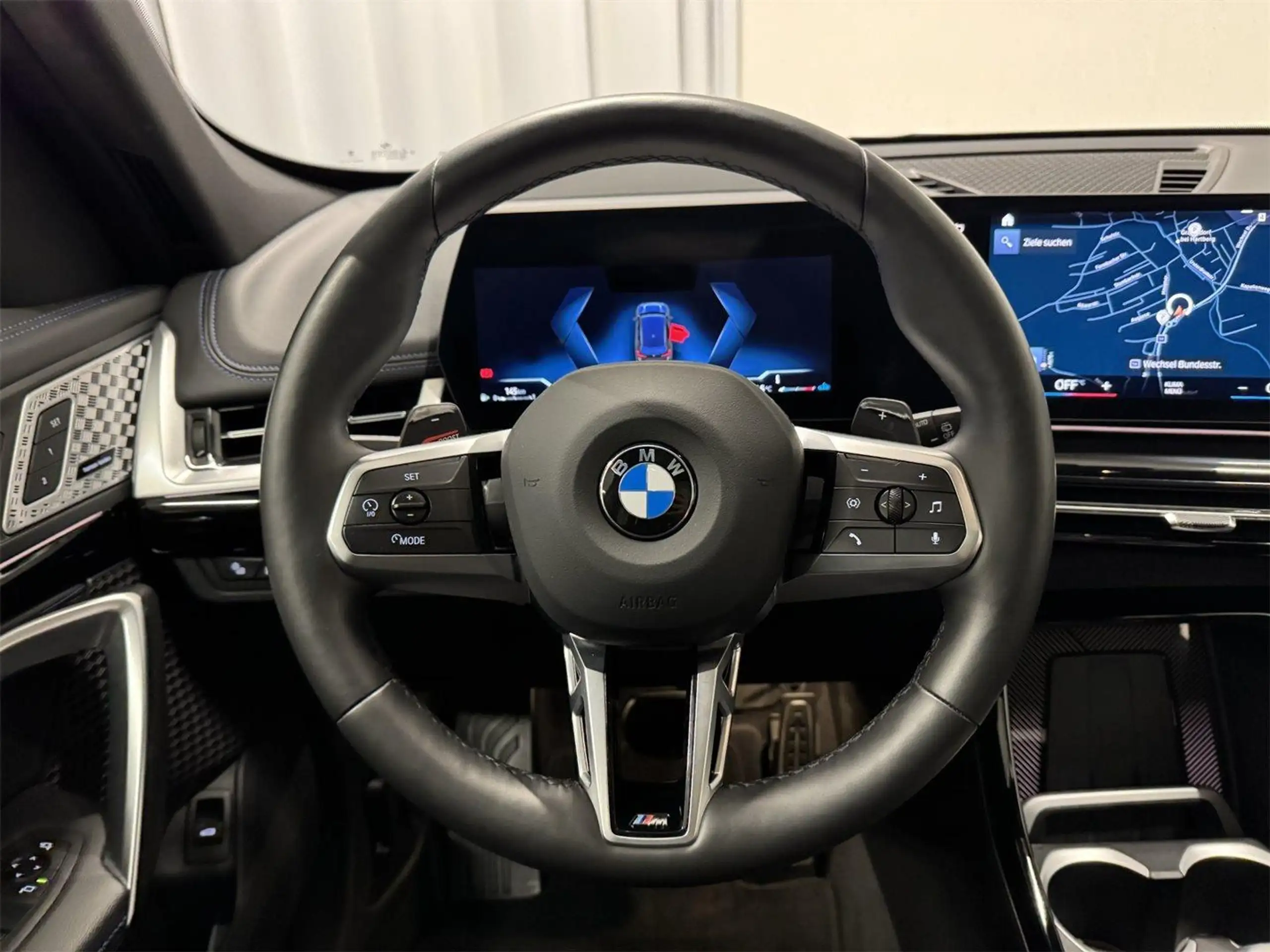 BMW - X1