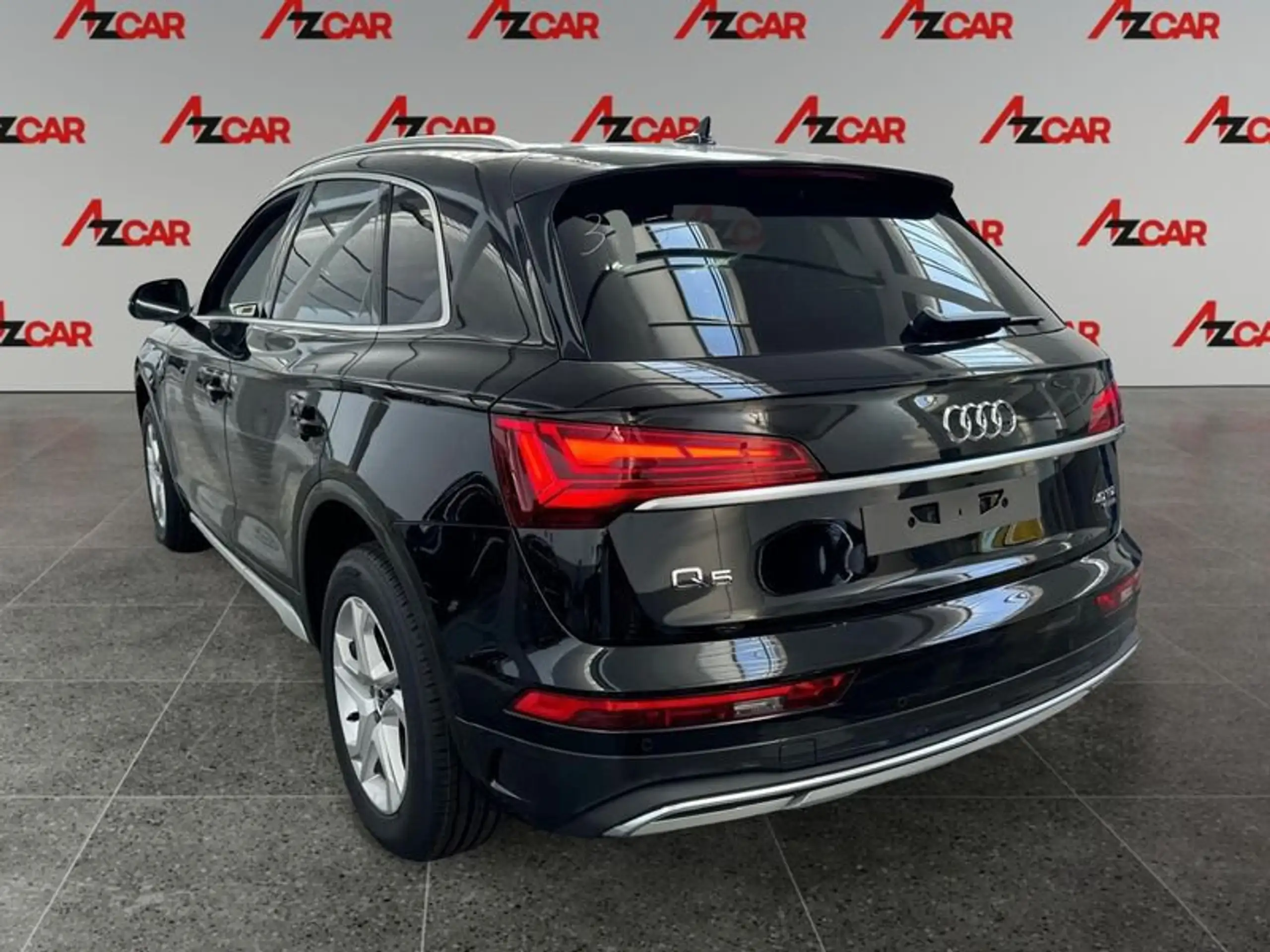 Audi - Q5