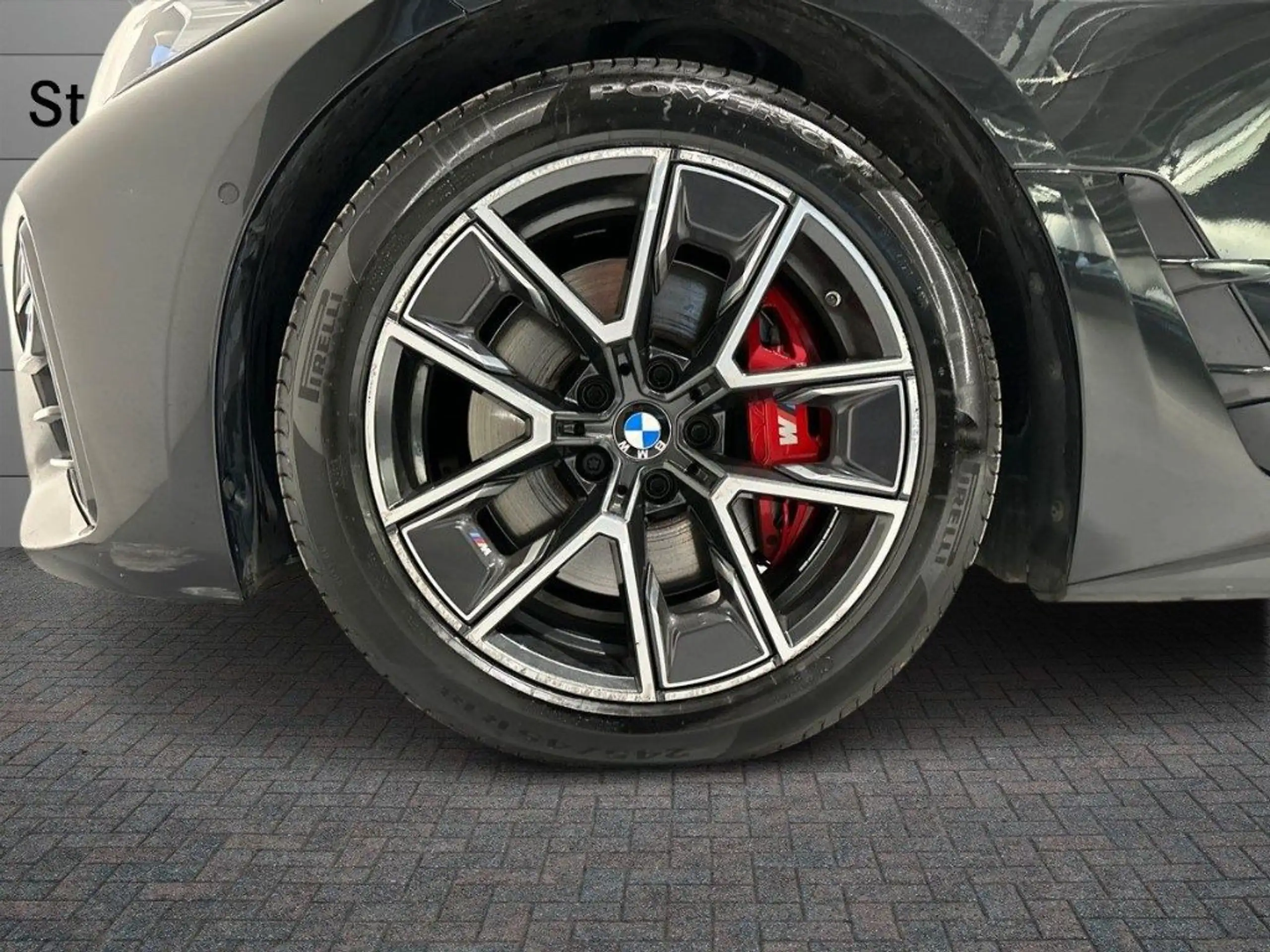 BMW - 420