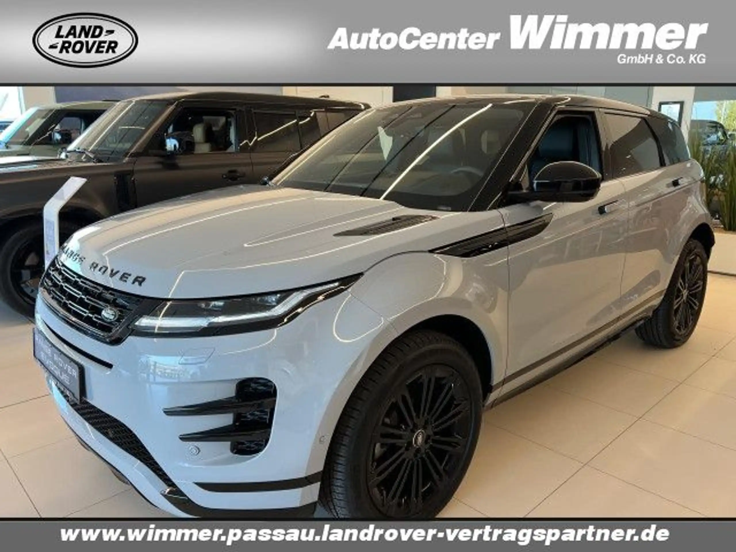 Land Rover - Range Rover Evoque