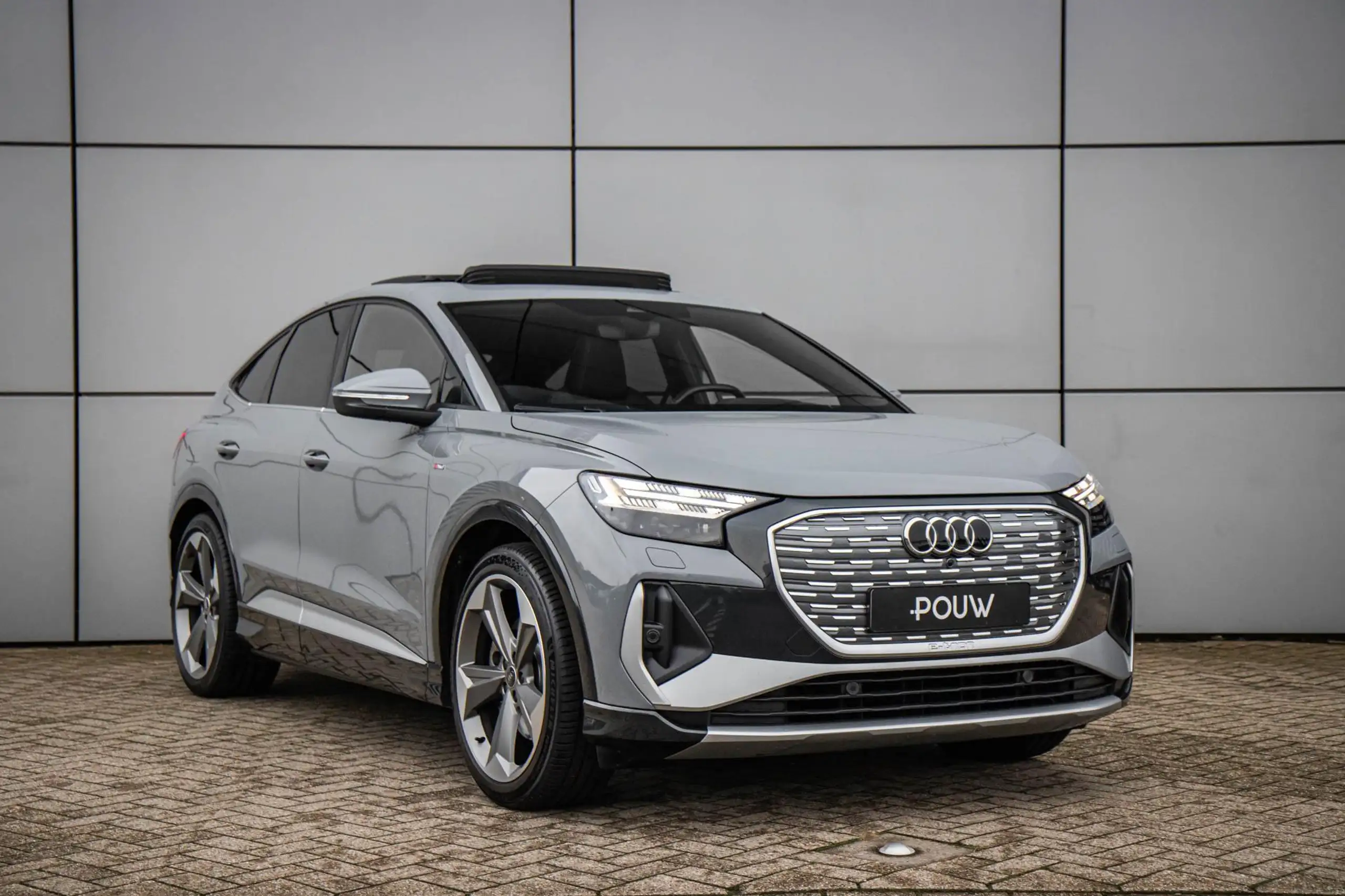 Audi - Q4 e-tron