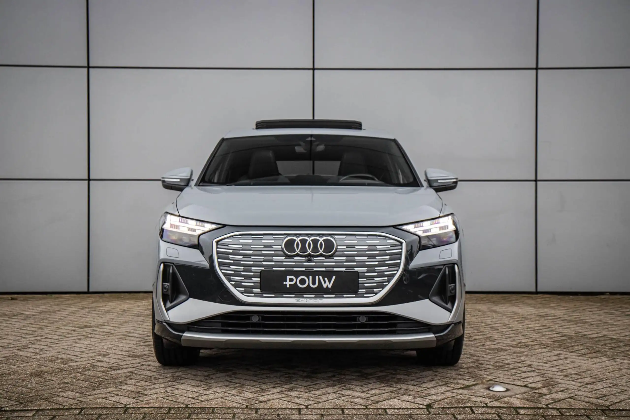 Audi - Q4 e-tron