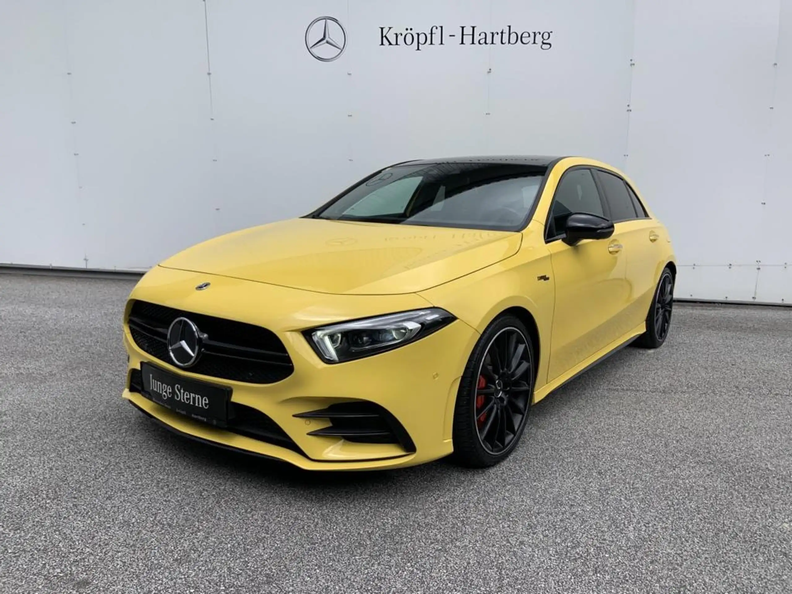 Mercedes-Benz - A 35 AMG