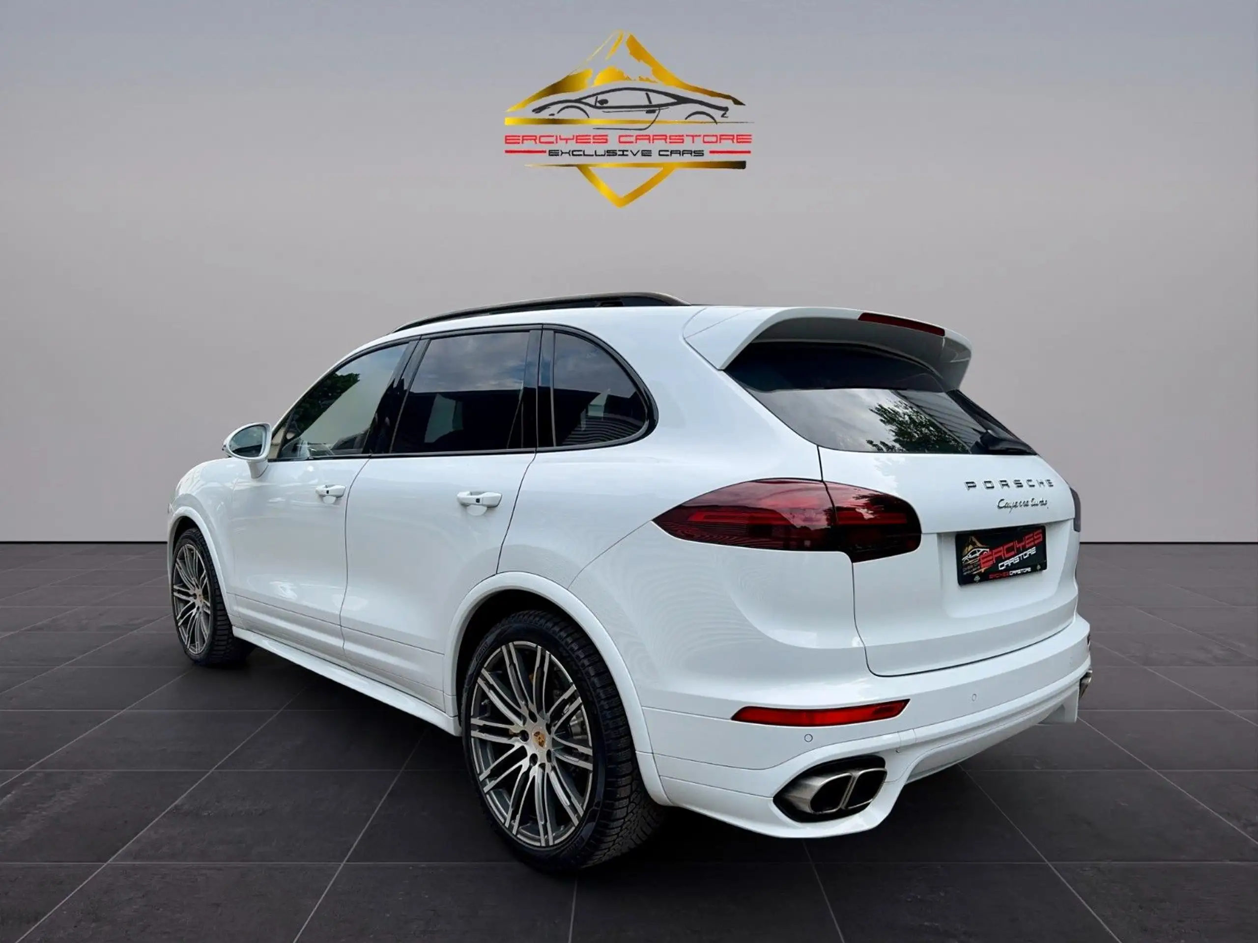 Porsche - Cayenne