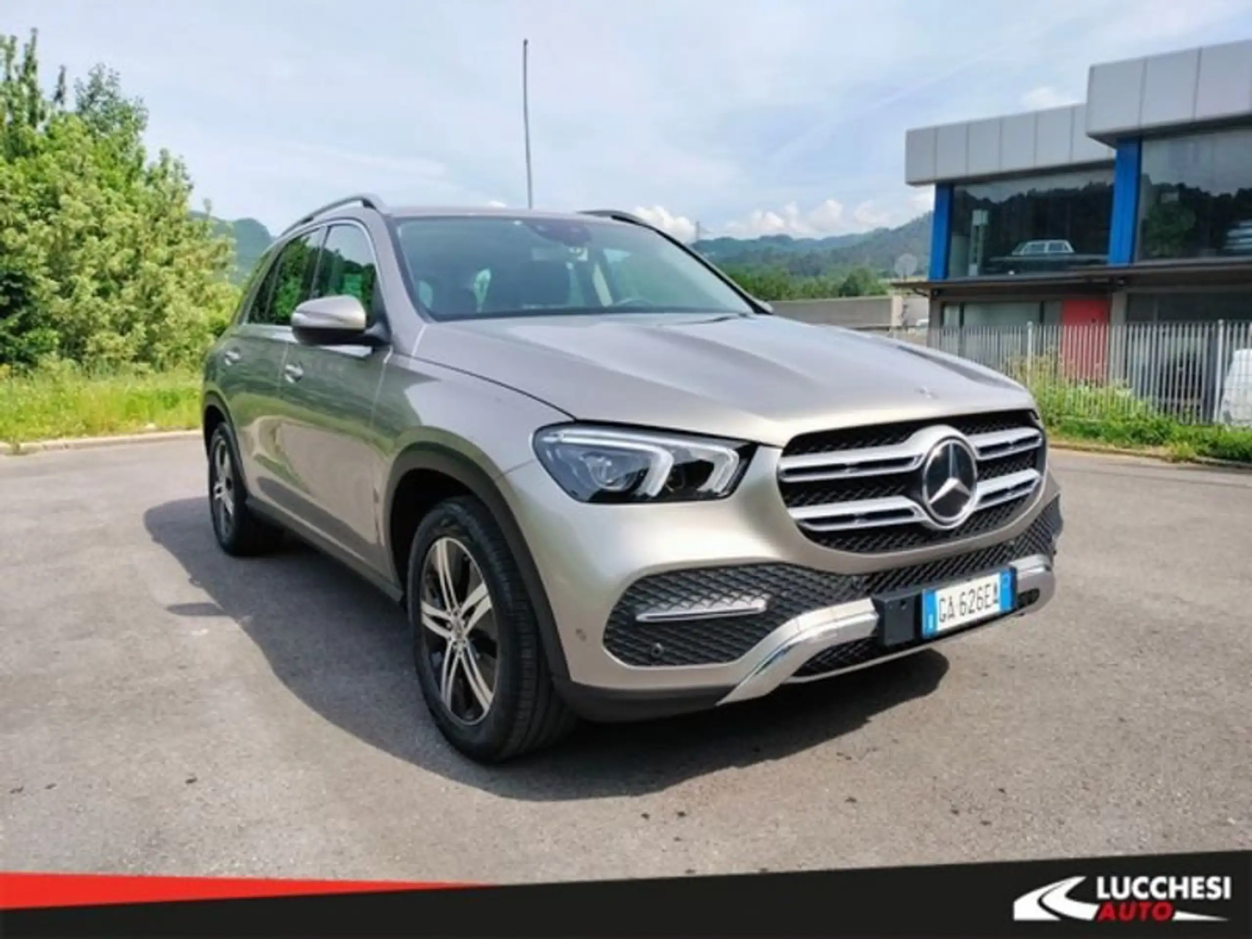 Mercedes-Benz - GLE 300