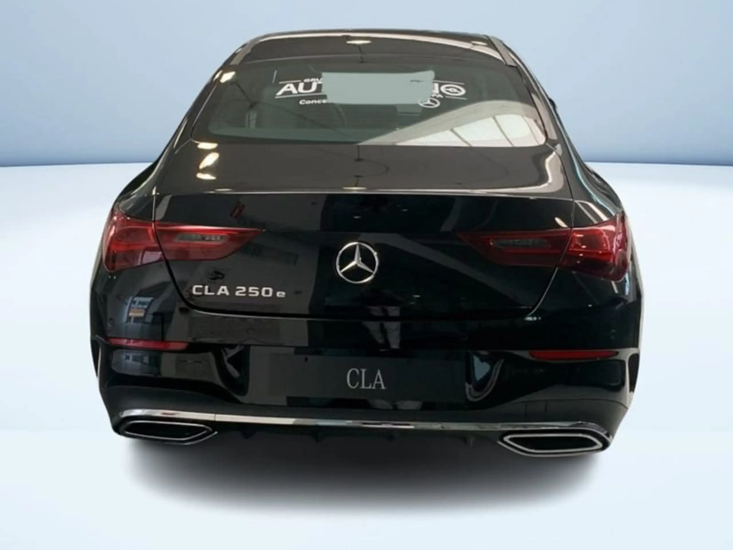 Mercedes-Benz - CLA 250