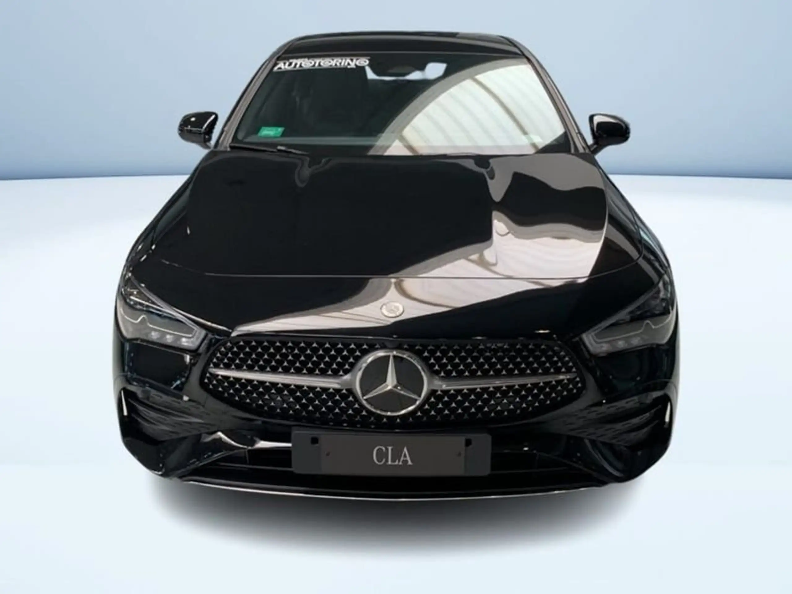 Mercedes-Benz - CLA 250