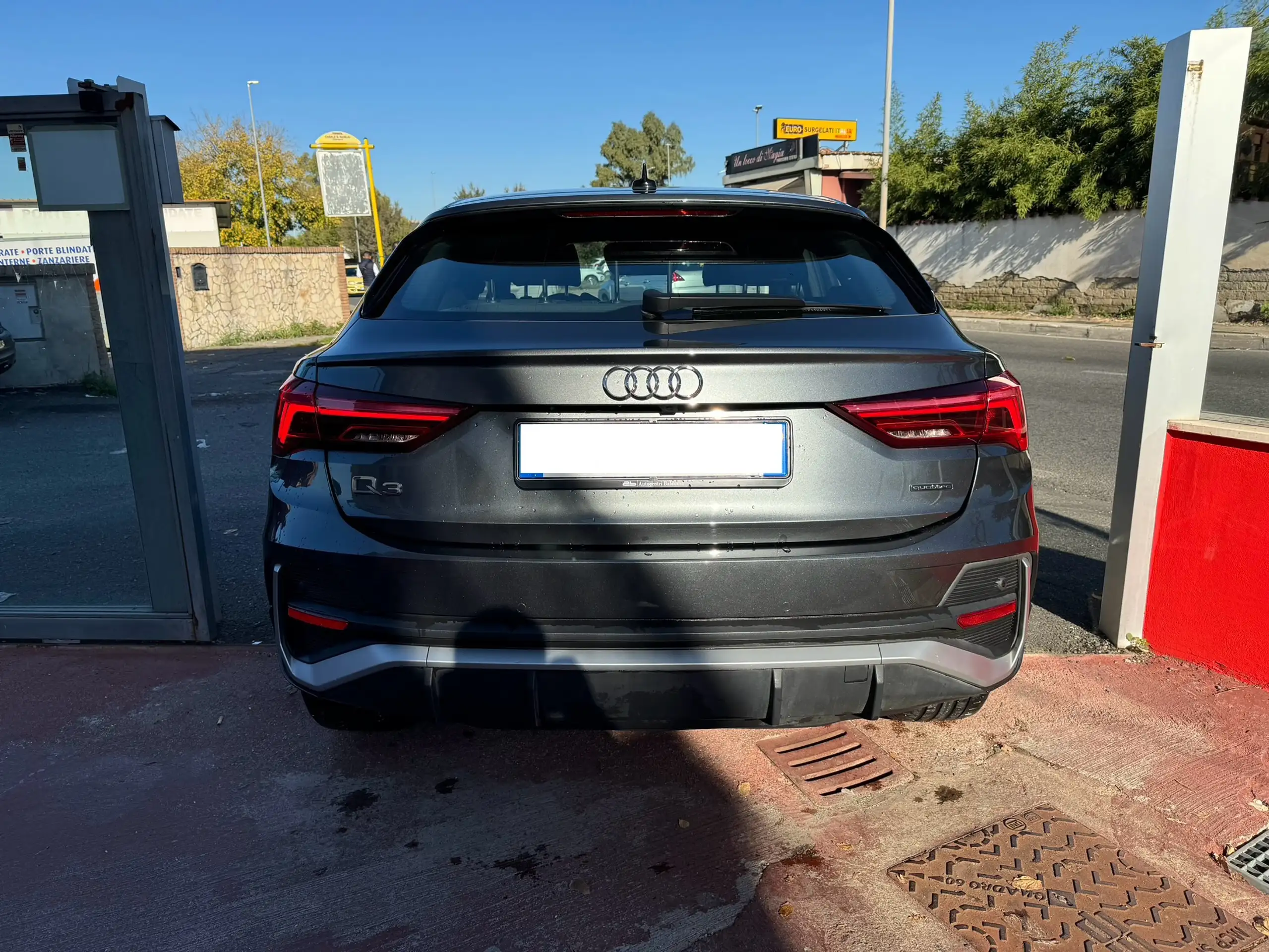 Audi - Q3