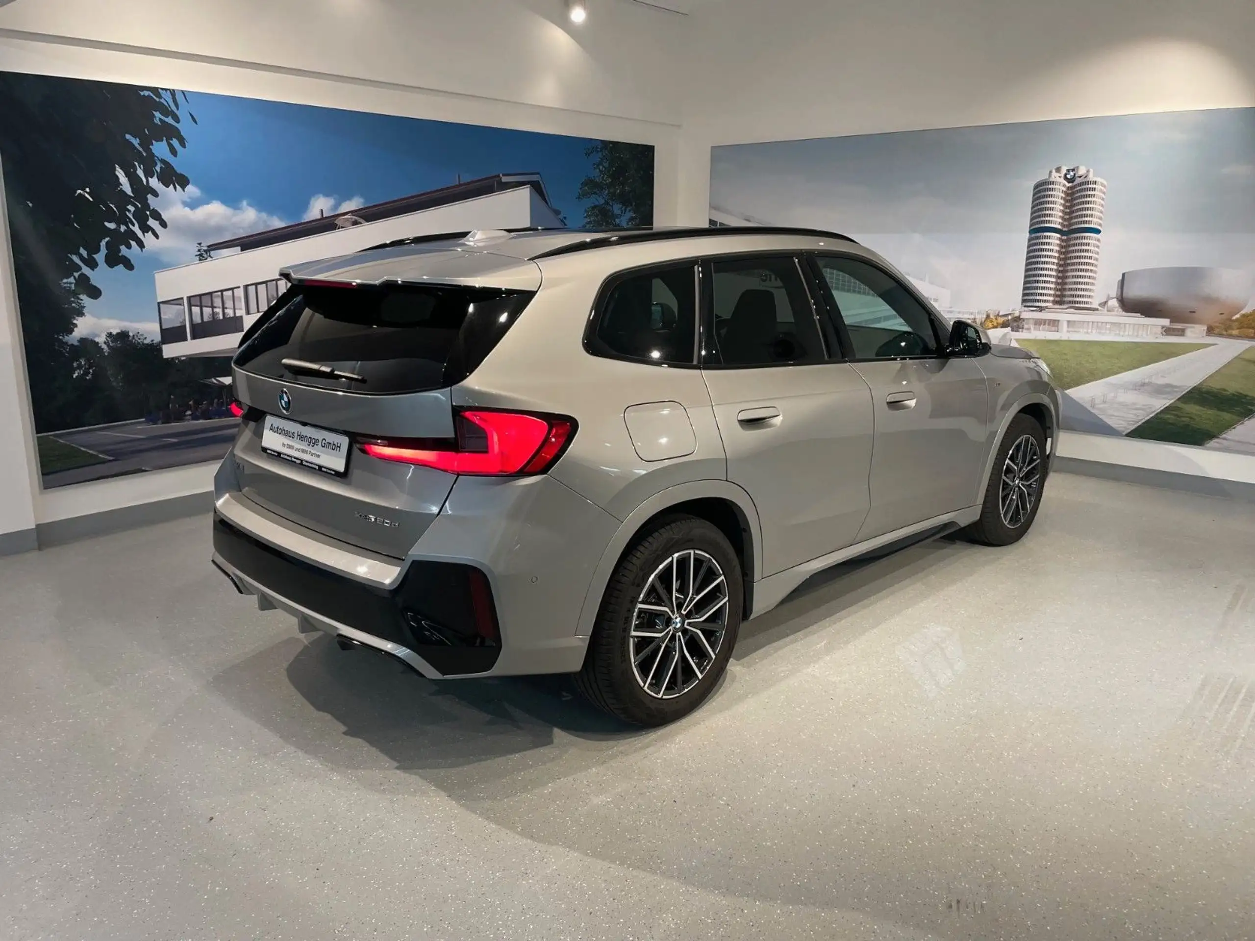 BMW - X1