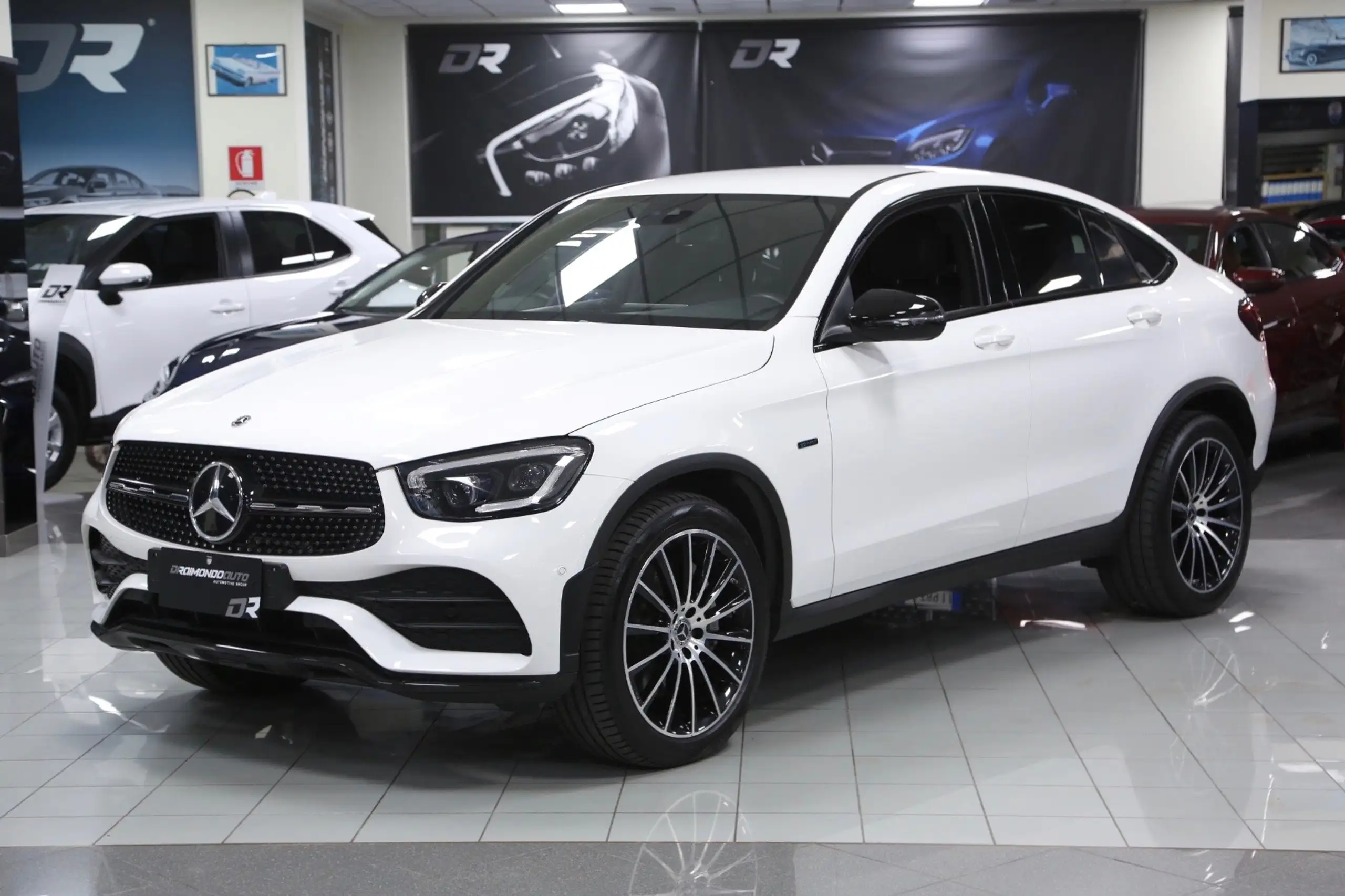 Mercedes-Benz GLC 300 2021