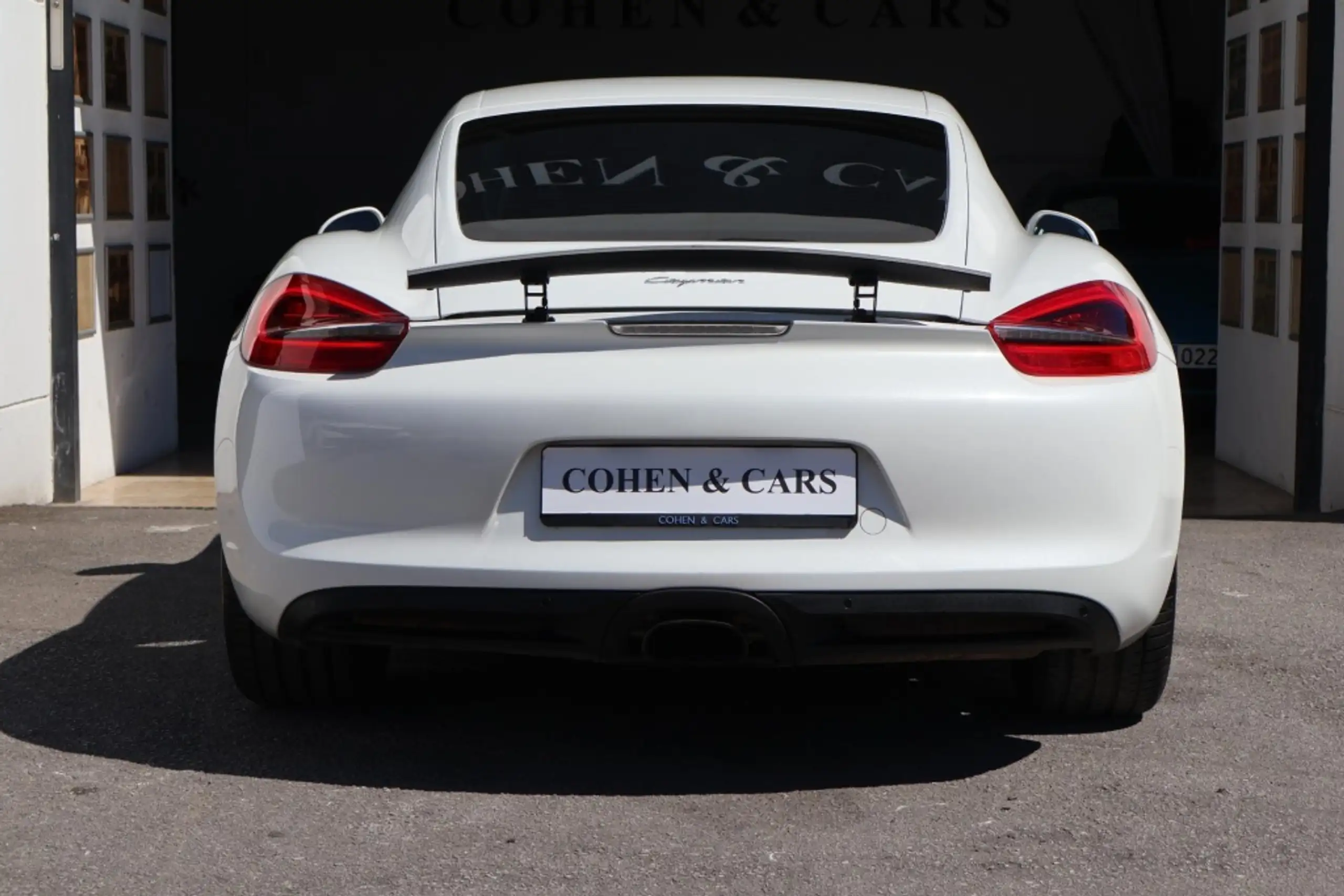 Porsche - Cayman