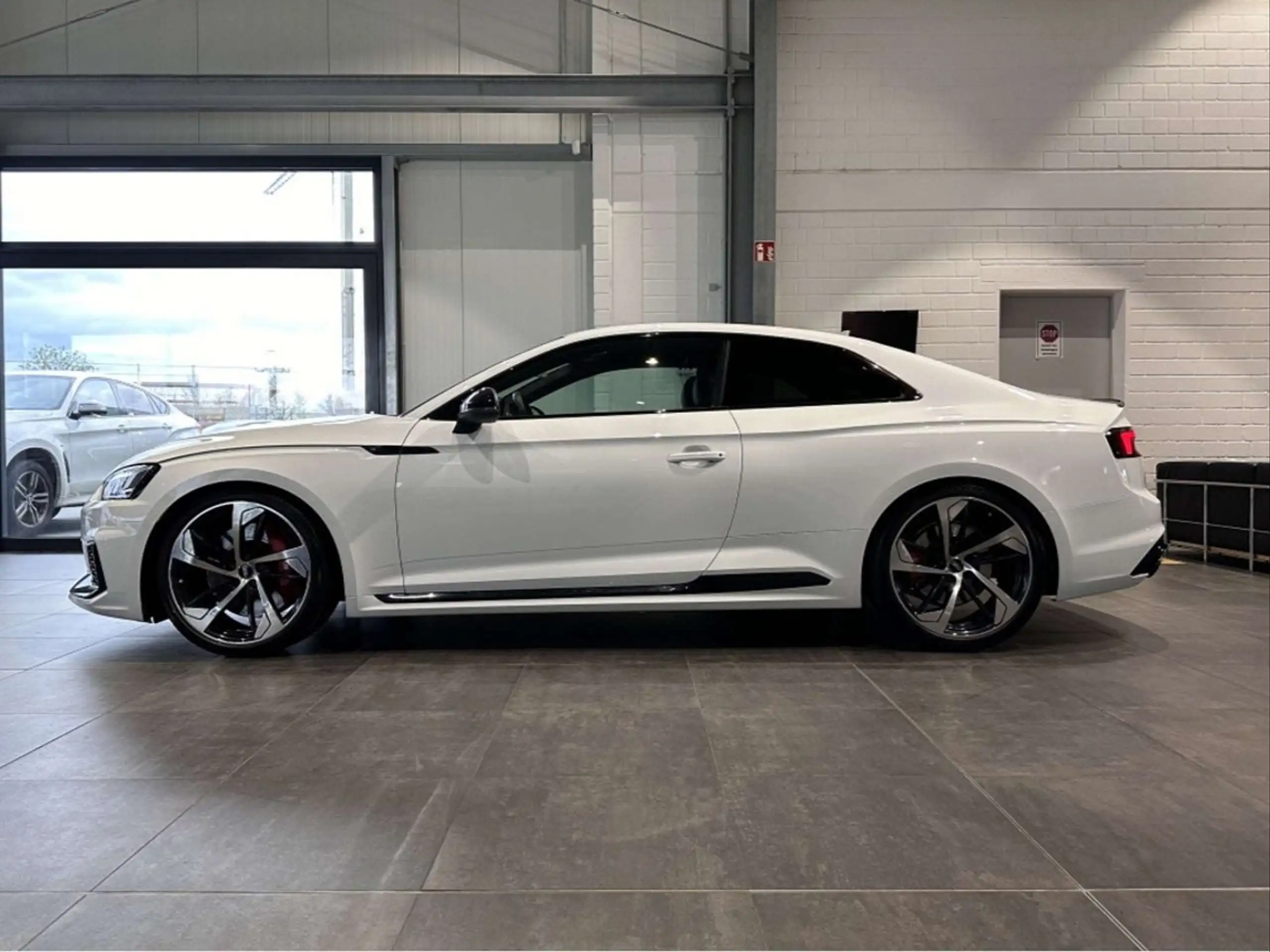 Audi - RS5